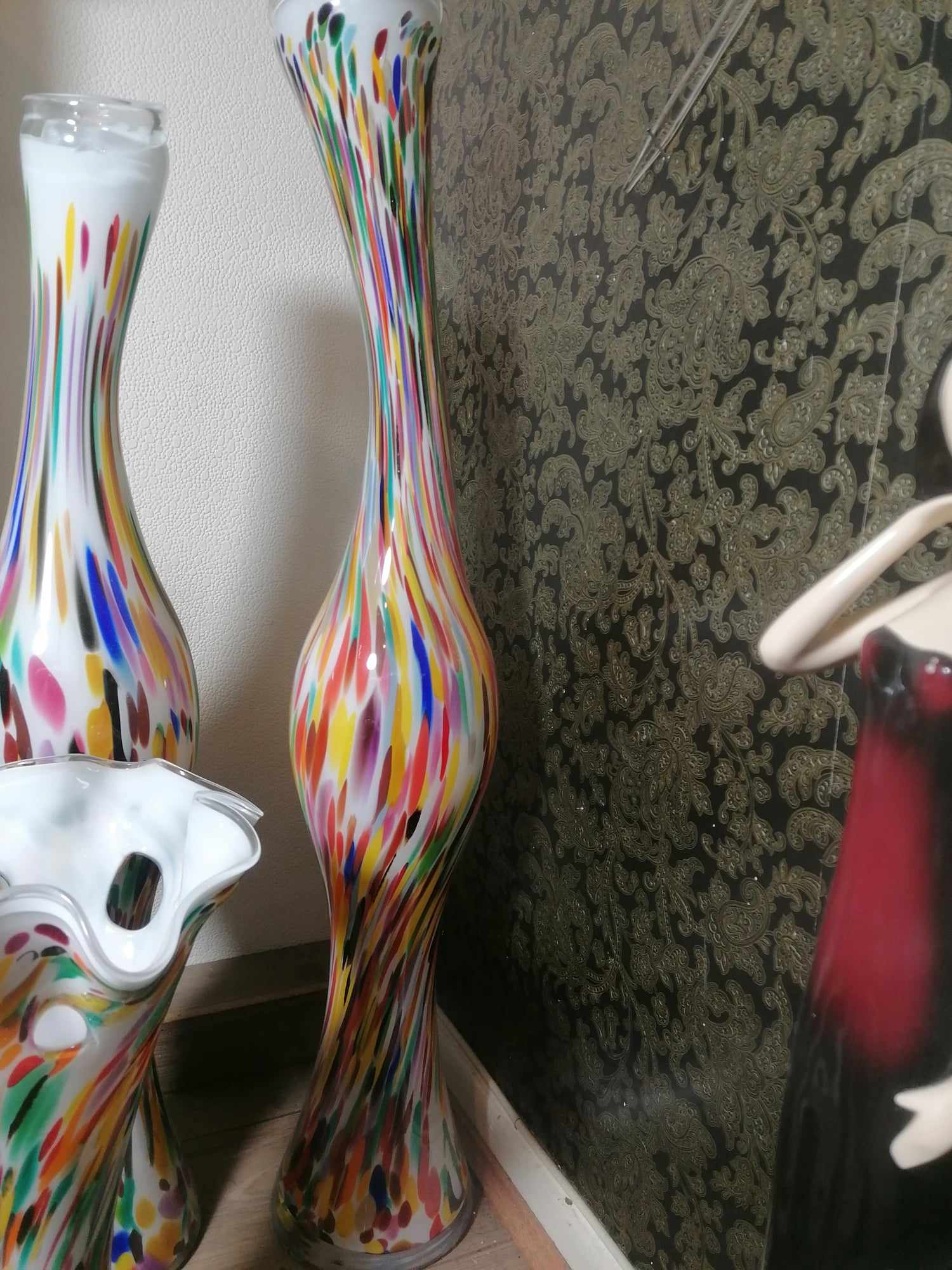 Murano Hand Blown Confetti/Fenicio Pattern Vases Very large may split V1-83cm V2-73cm V3-40cm No chips or cracks.