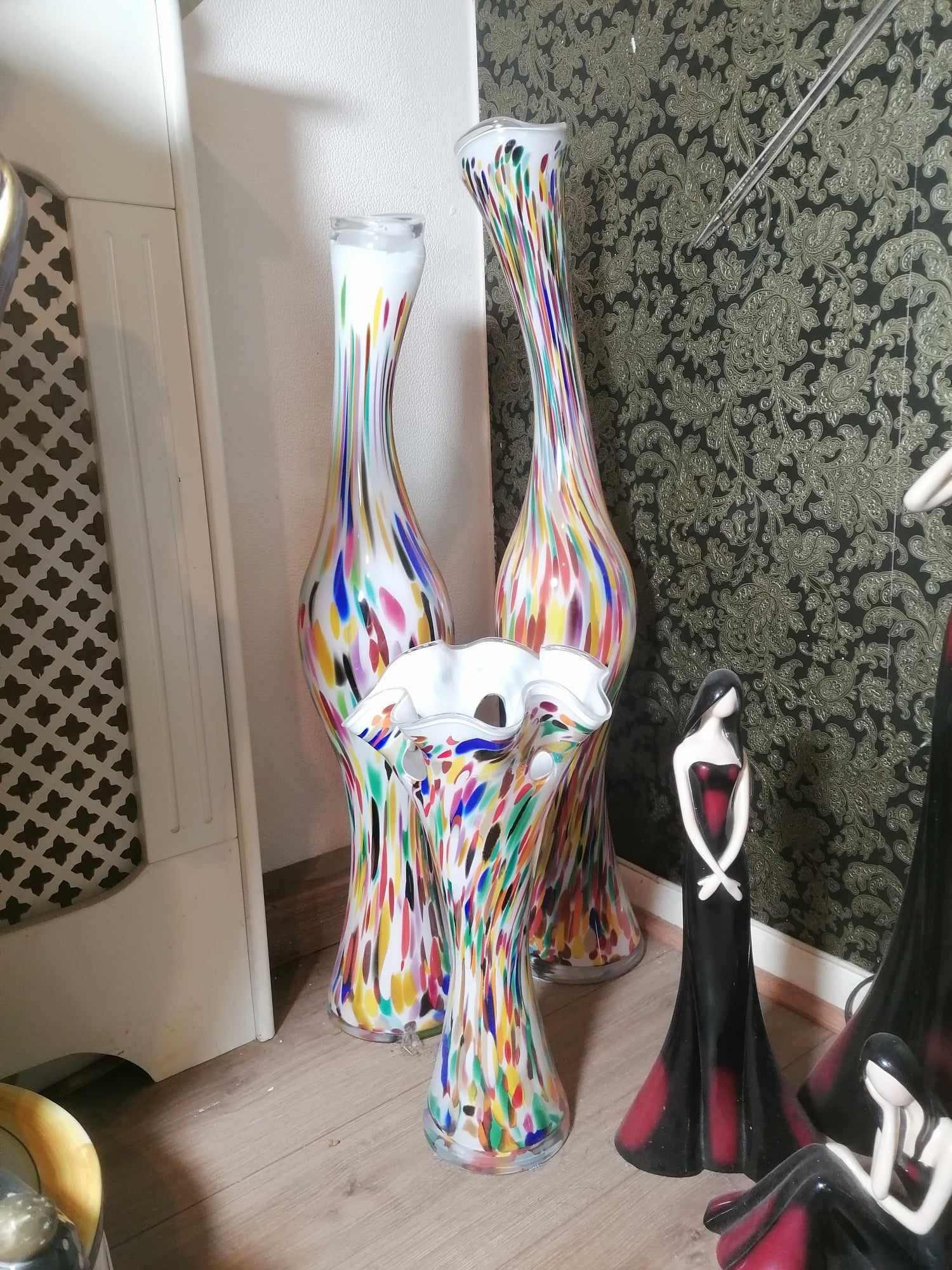 Murano Hand Blown Confetti/Fenicio Pattern Vases Very large may split V1-83cm V2-73cm V3-40cm No chips or cracks.