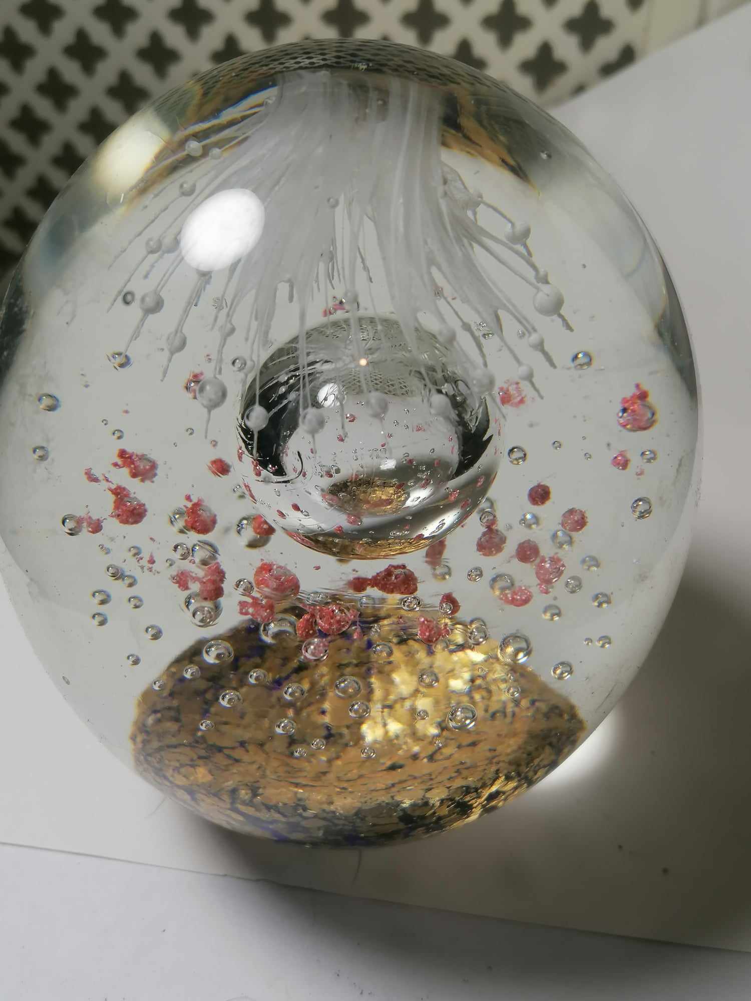 Large Bullicante Dump/Paper Weight. 14 x 12cm 1.5 Kilo in Gold Pink and Clear (Believed to be Murano)