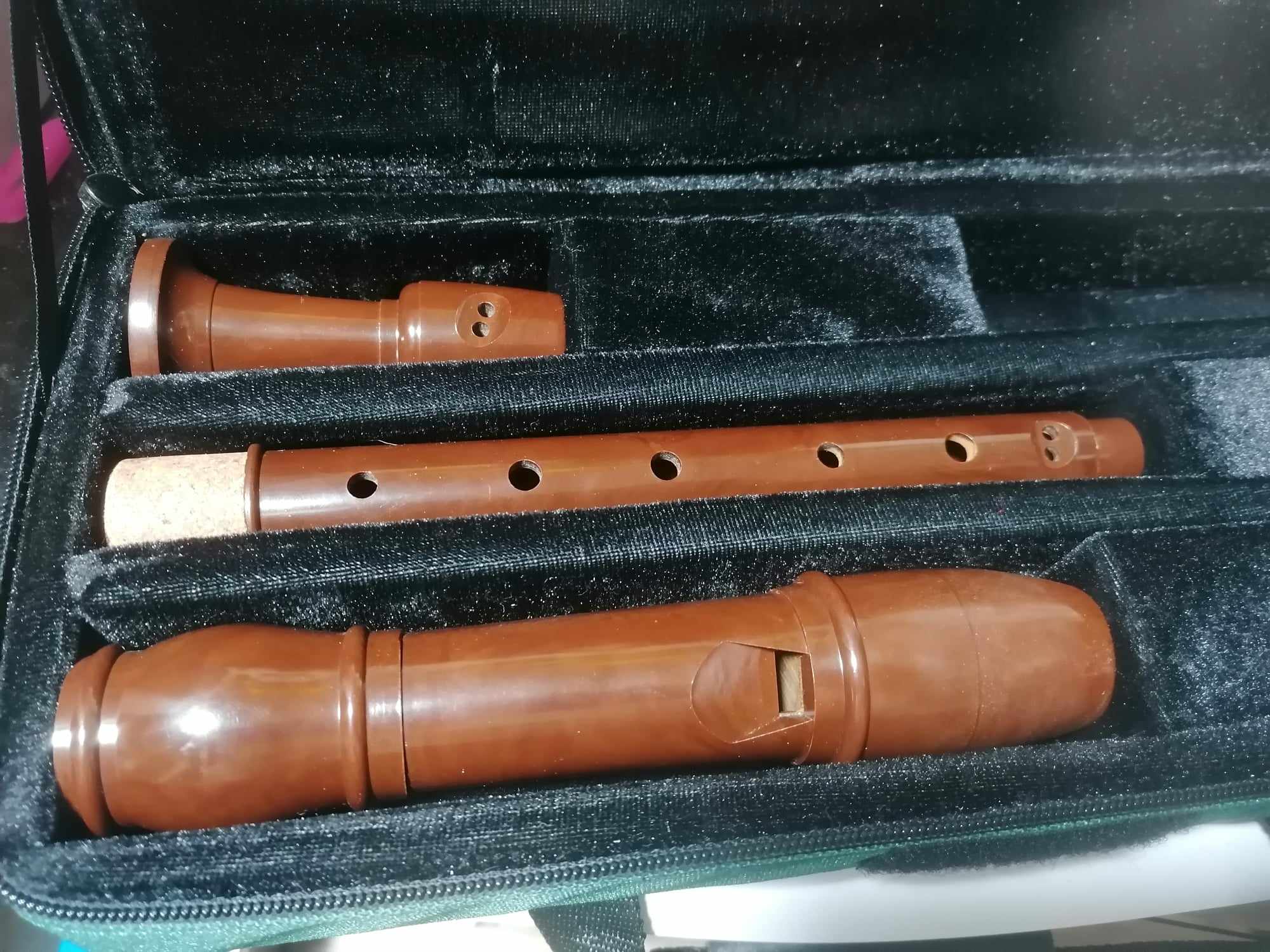 Dolmetsch Treble Recorder 3 piece PLastic Used but in great condition with neew carry case