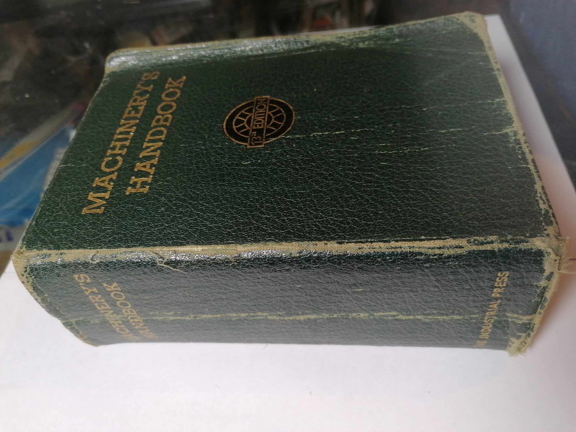 Machinery's Hand book 13TH Edition 1946 Erik Oberg The Industrial Press New York USA