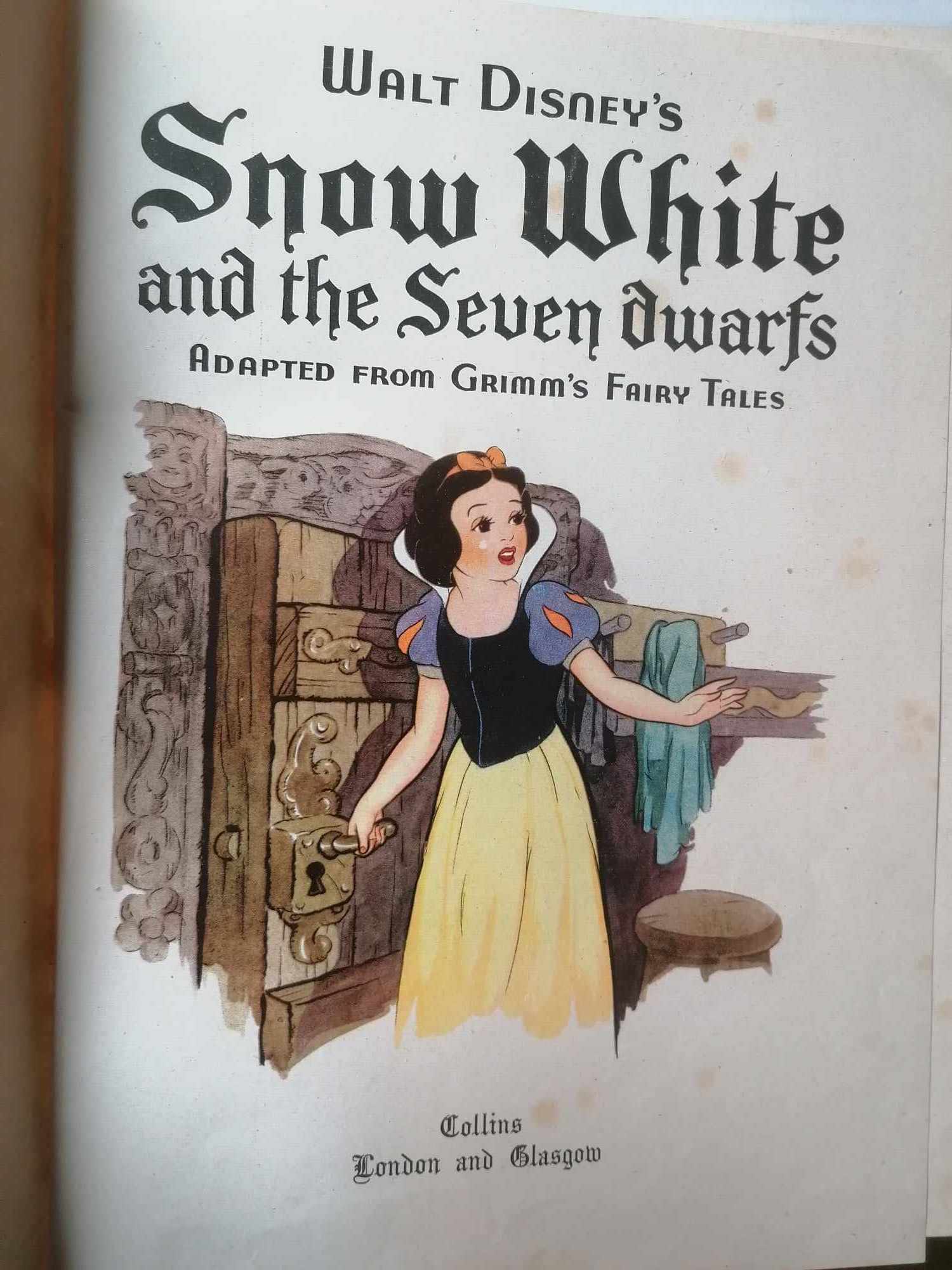 Walt Disney's - Snow White and the Seven Dwarfs Illustrated Book Collins 1949