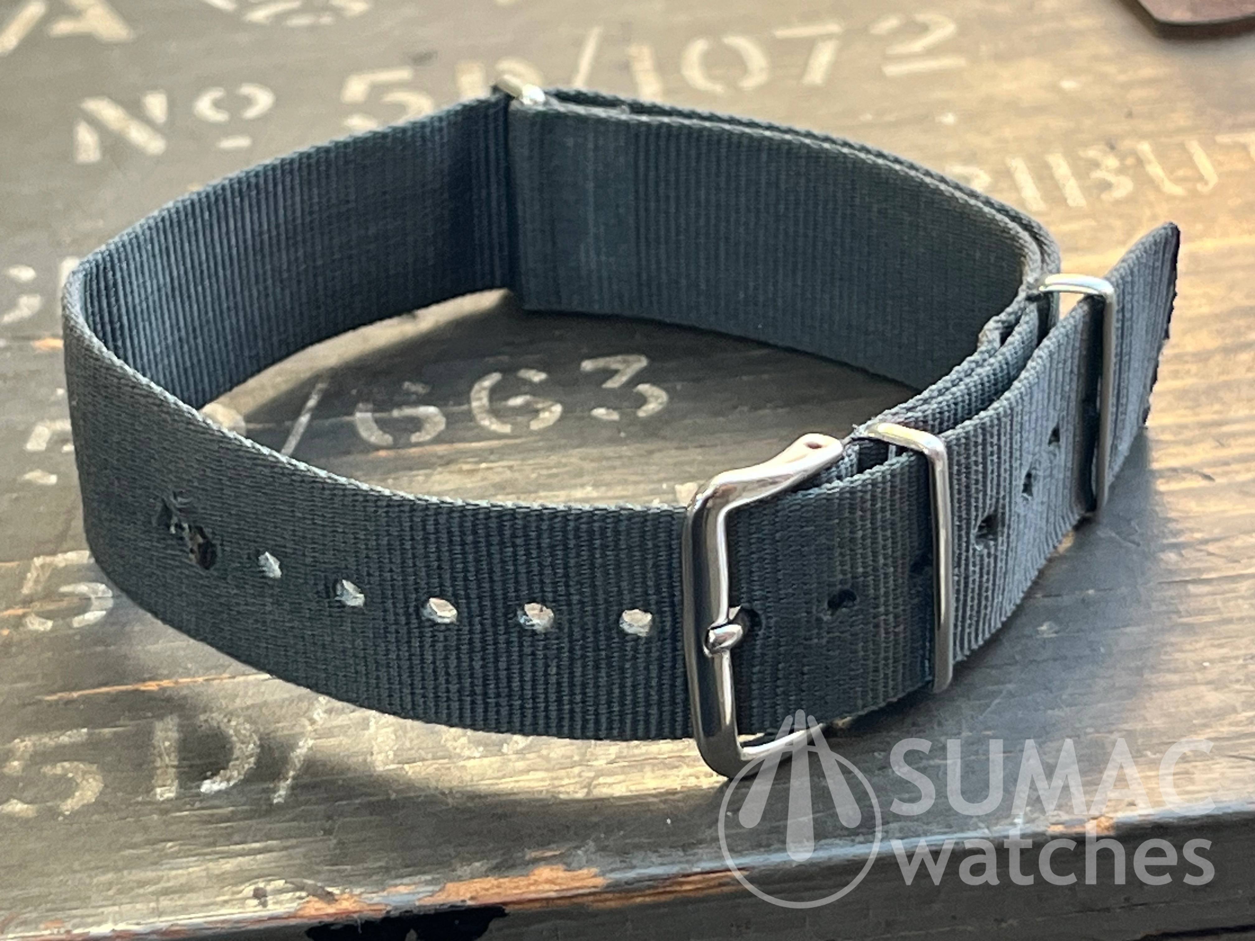 Used 1990s 18mm MoD issued Phoenix-type heat-bonded grey strap (ref #32)