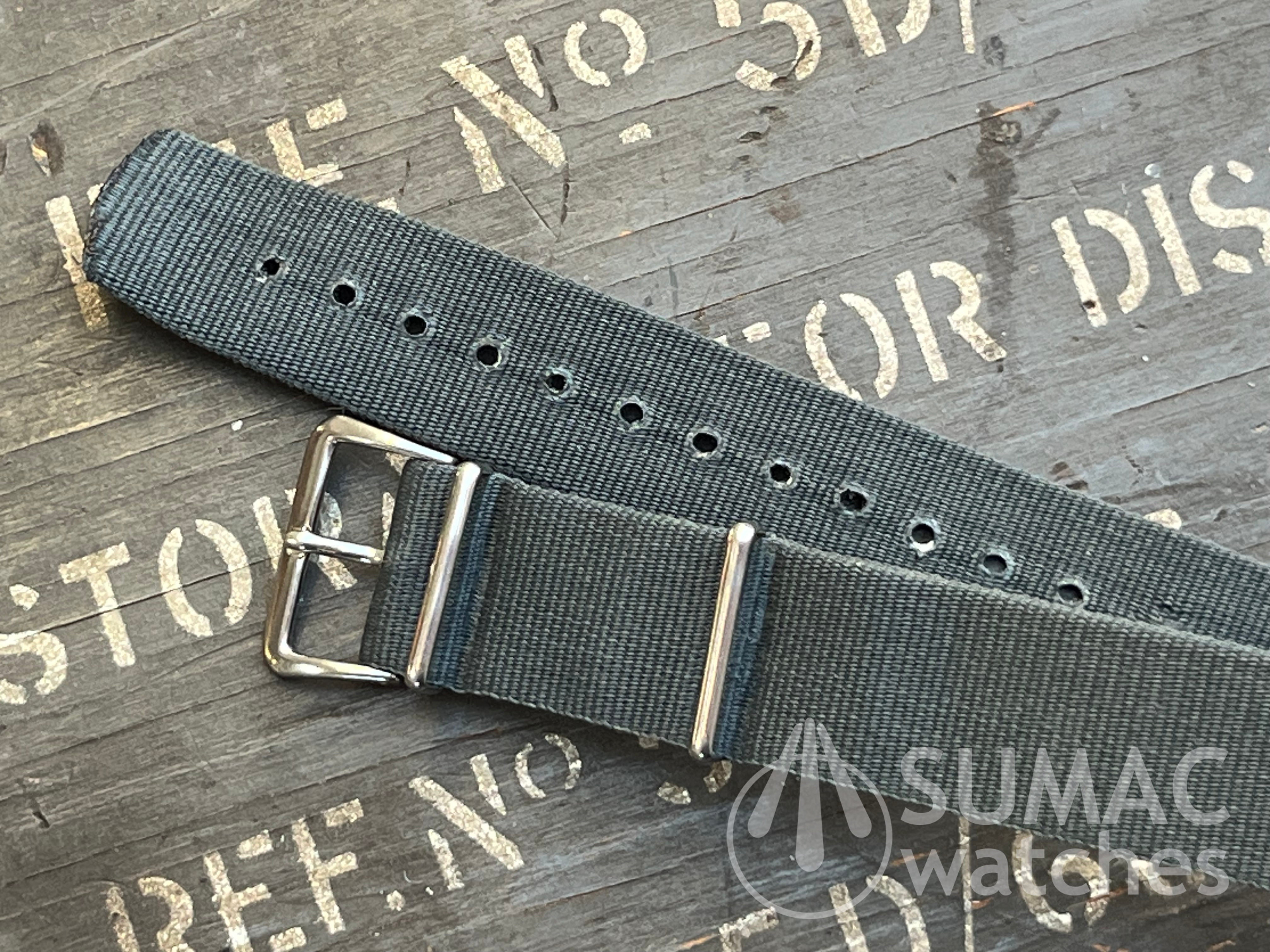 Used 1990s 18mm MoD issued Phoenix-type heat-bonded grey strap (ref #32)