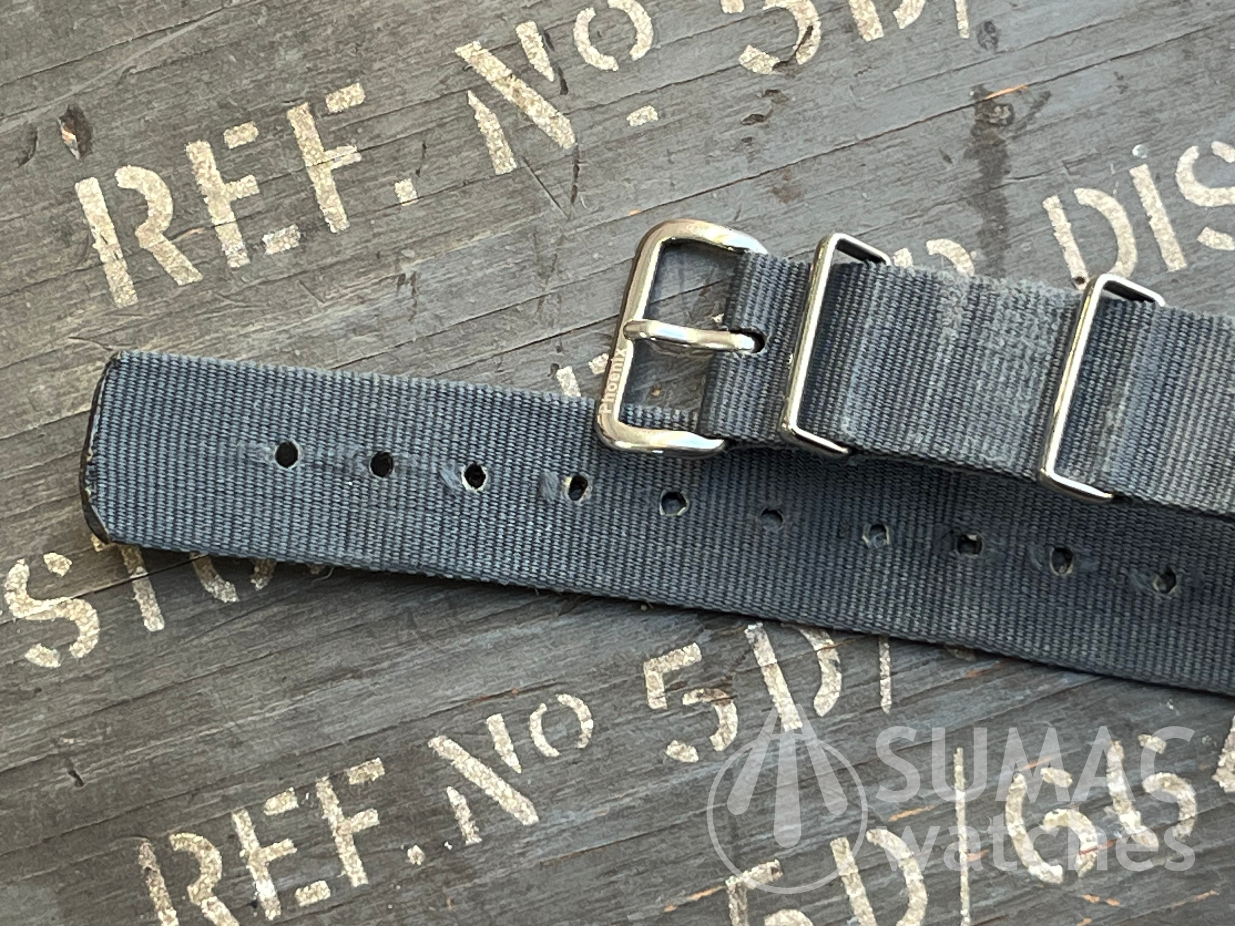 Used vintage 18mm MoD issued Phoenix heat-bonded grey strap (ref #30)