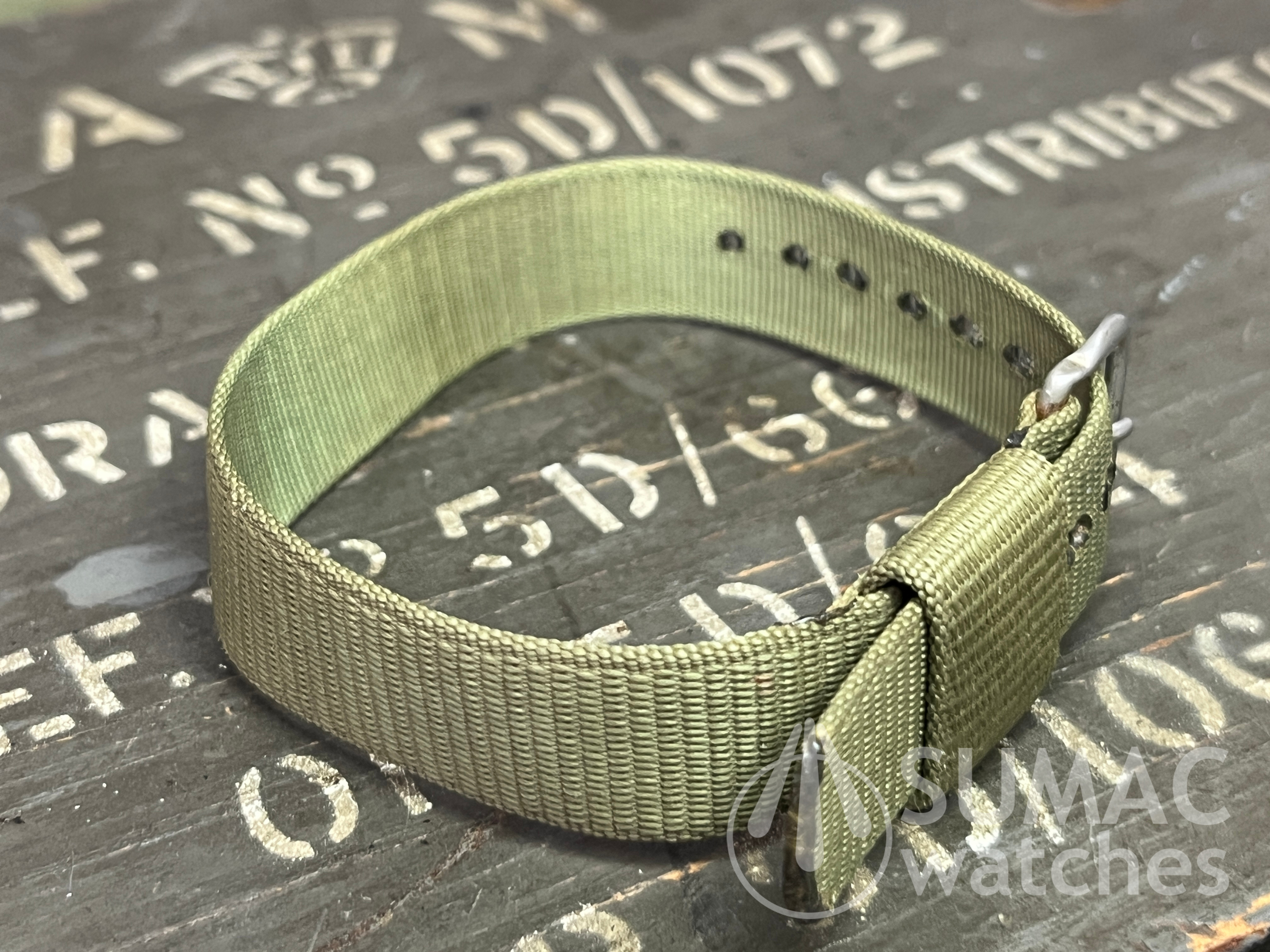Vintage 1965 US Government issue olive green strap (ref# 35)