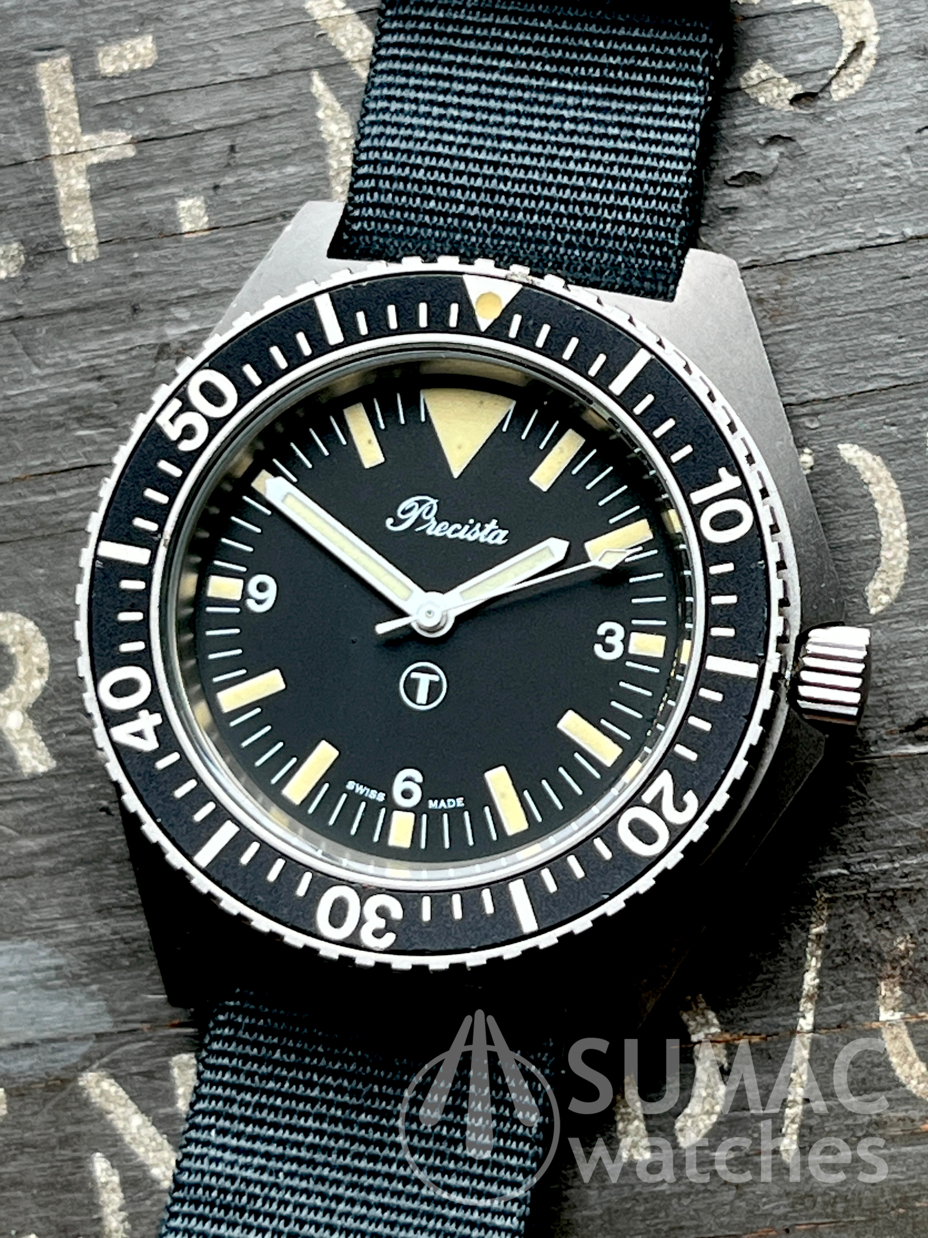 1993 issued Precista Royal Navy diver - rare watch