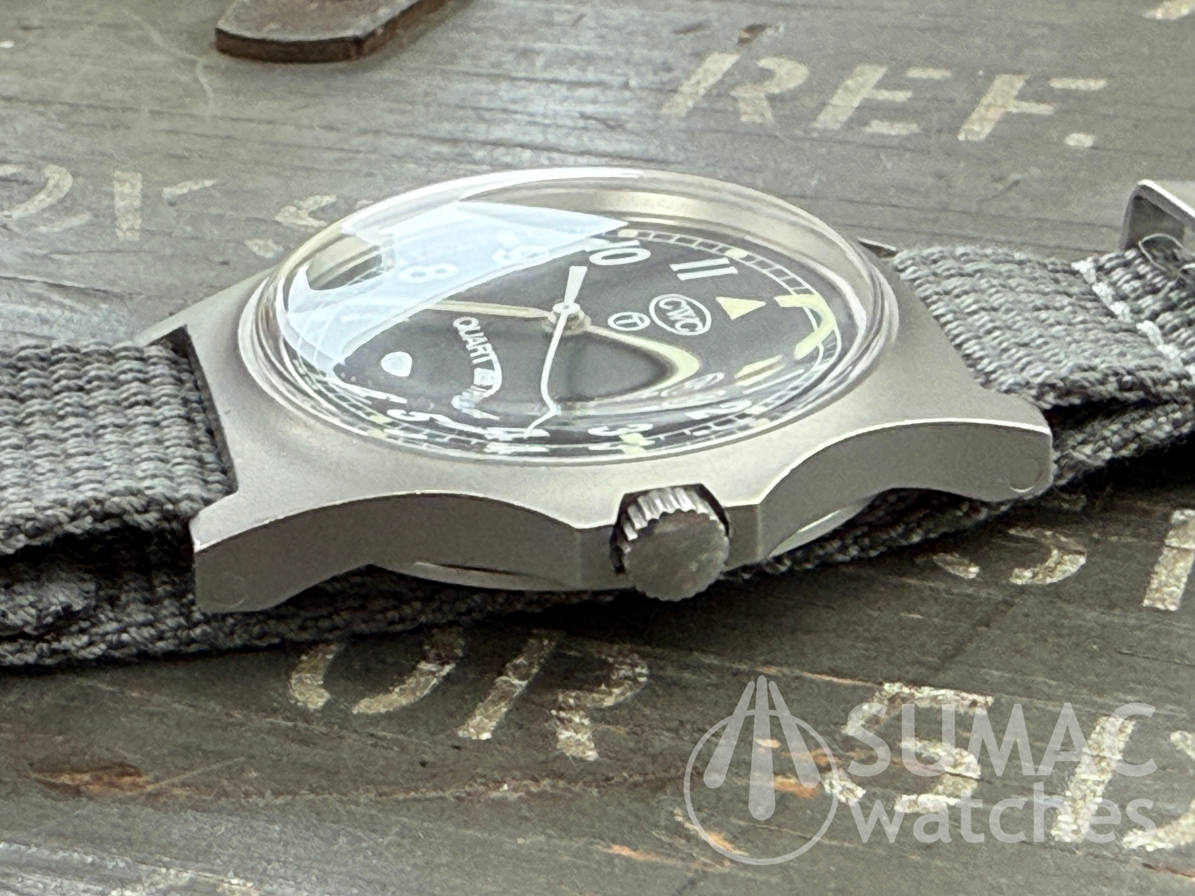 1995 CWC G10 Royal Marines (0555) issue quartz field watch