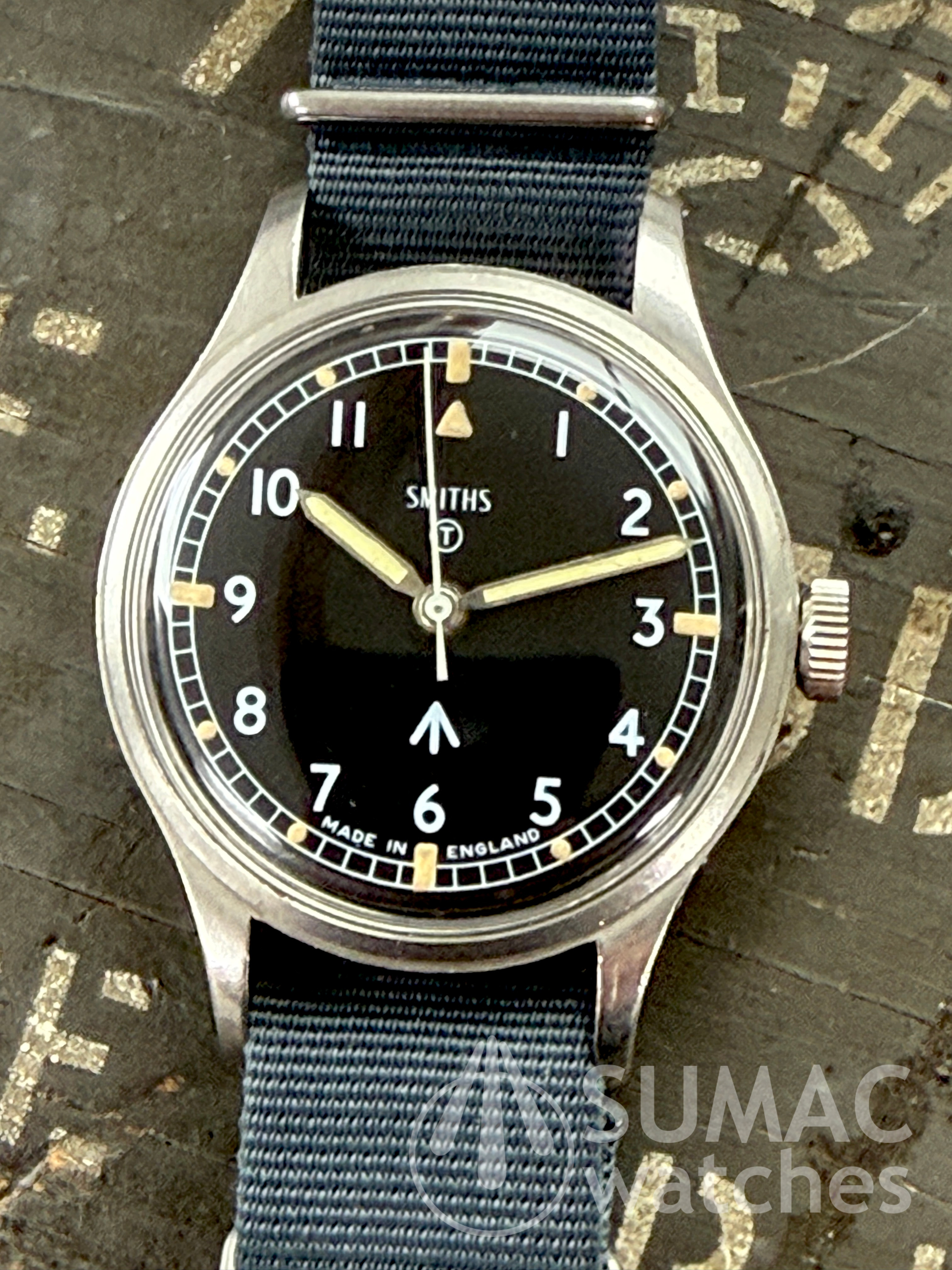 RARE 1968 Royal Navy issue Smiths W10, NOS NATO strap