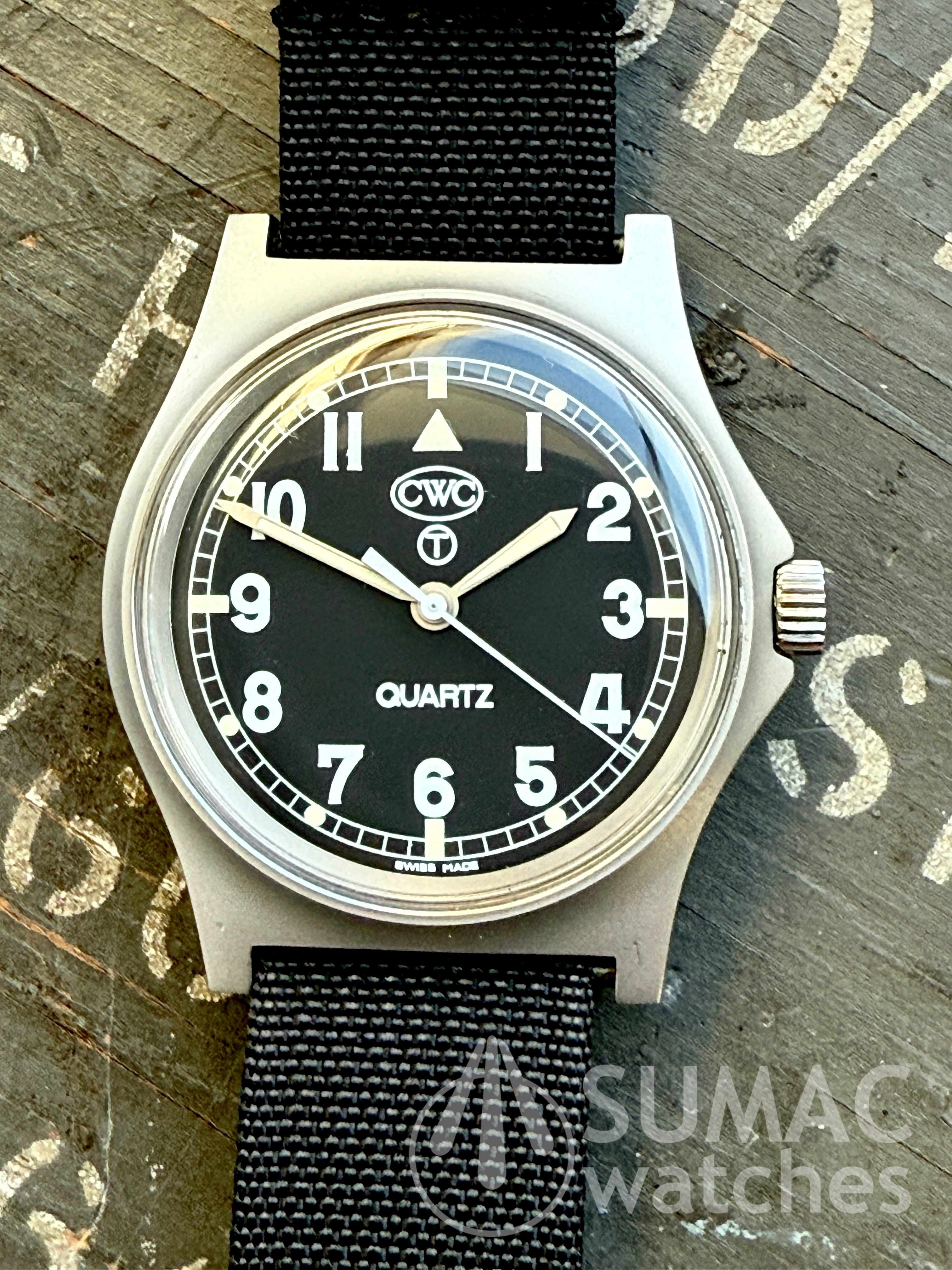 1989 CWC G10 Royal Navy (0552) issue quartz field watch 