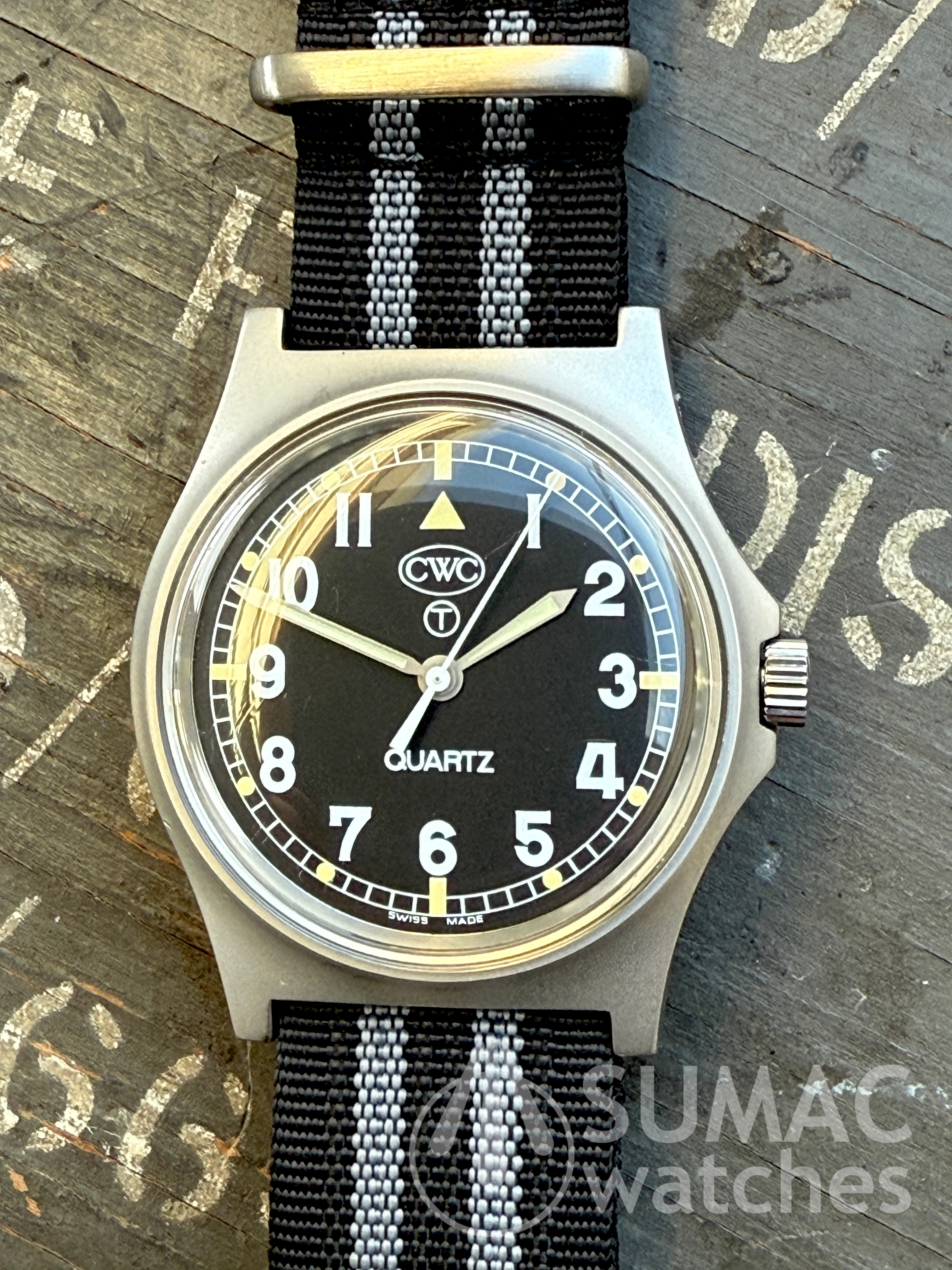 2004 CWC G10 British Army (W10) issue quartz field watch