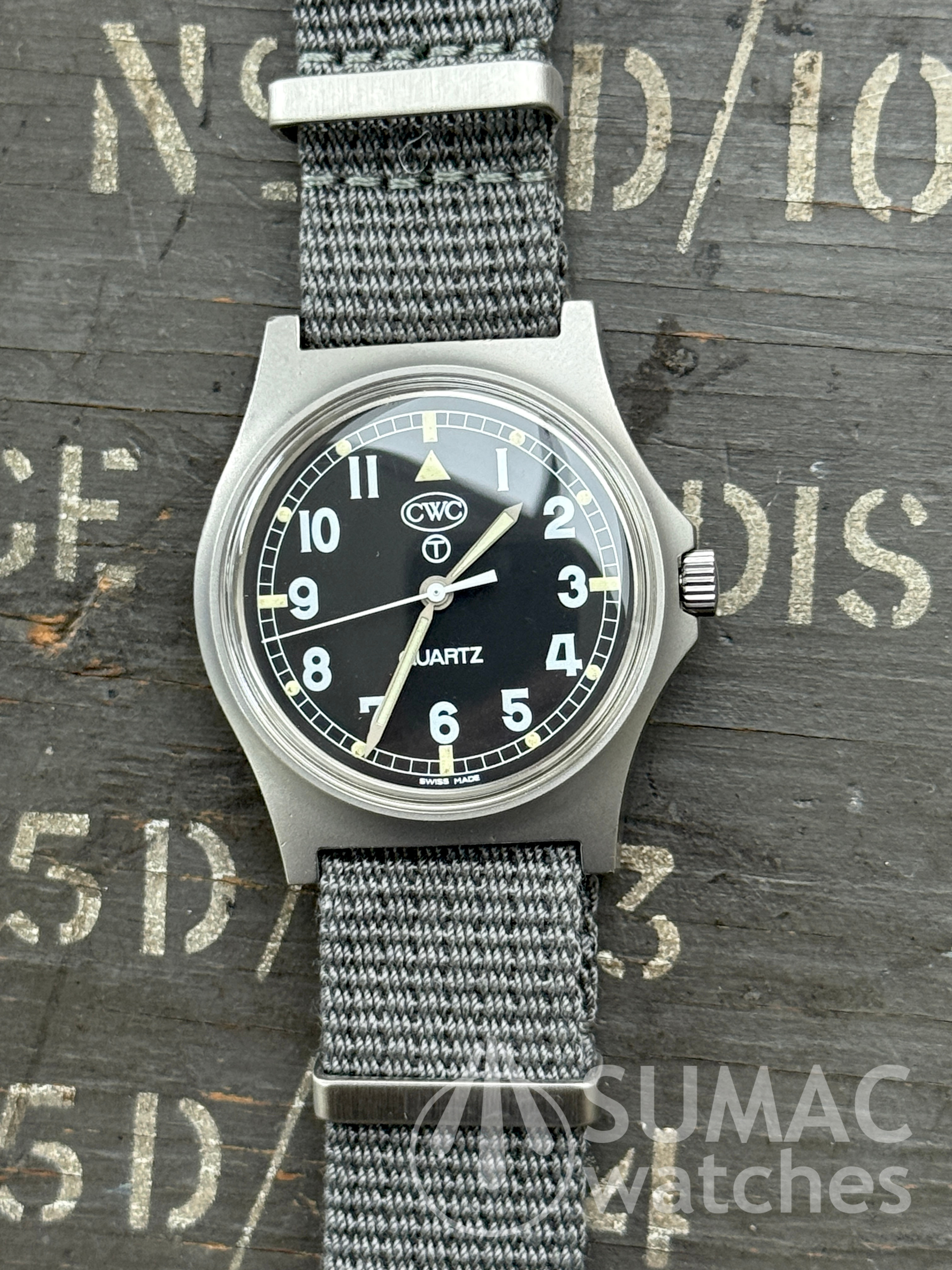 1995 CWC G10 Royal Marines (0555) issue quartz field watch