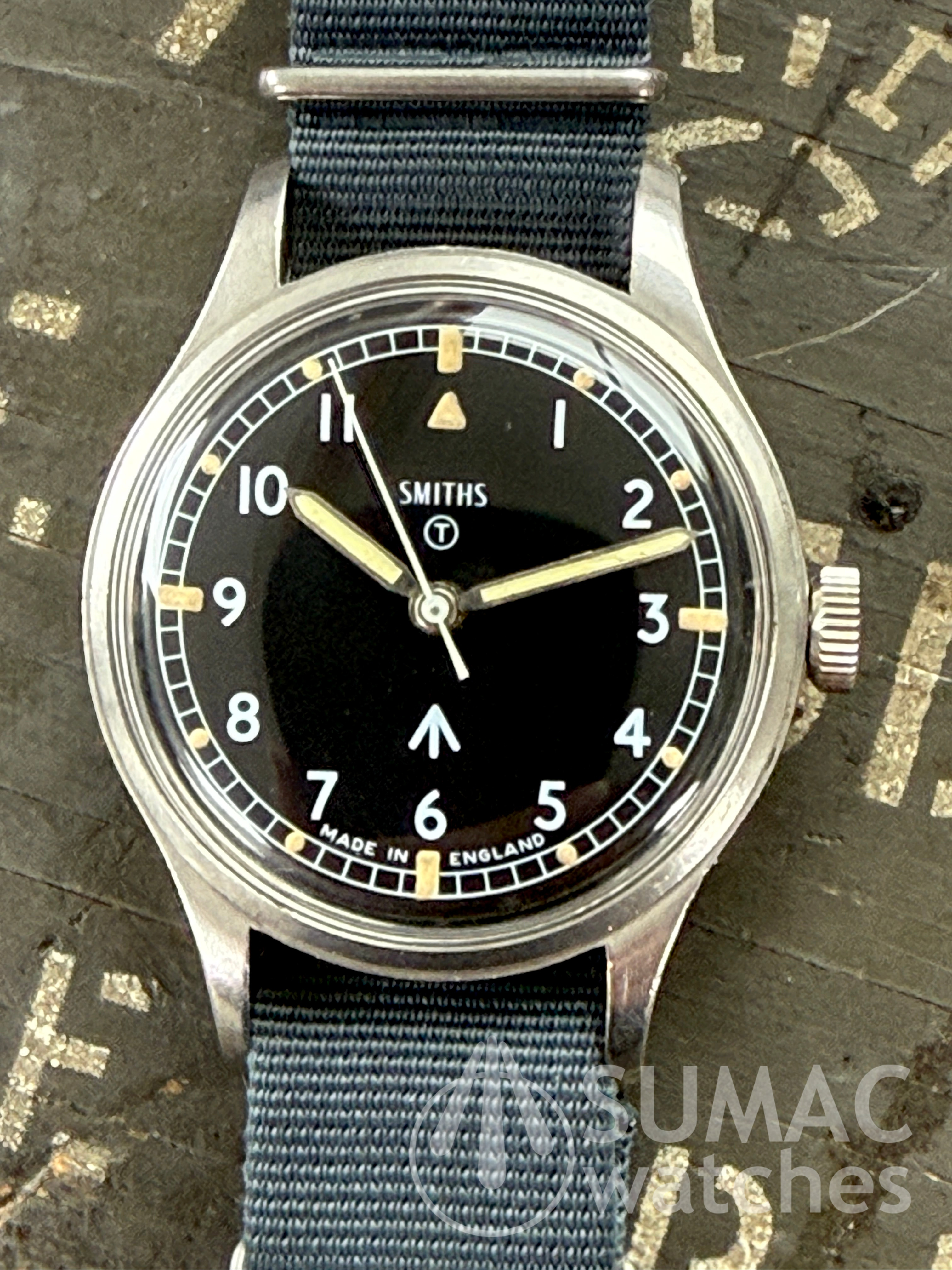 RARE 1968 Royal Navy issue Smiths W10, NOS NATO strap