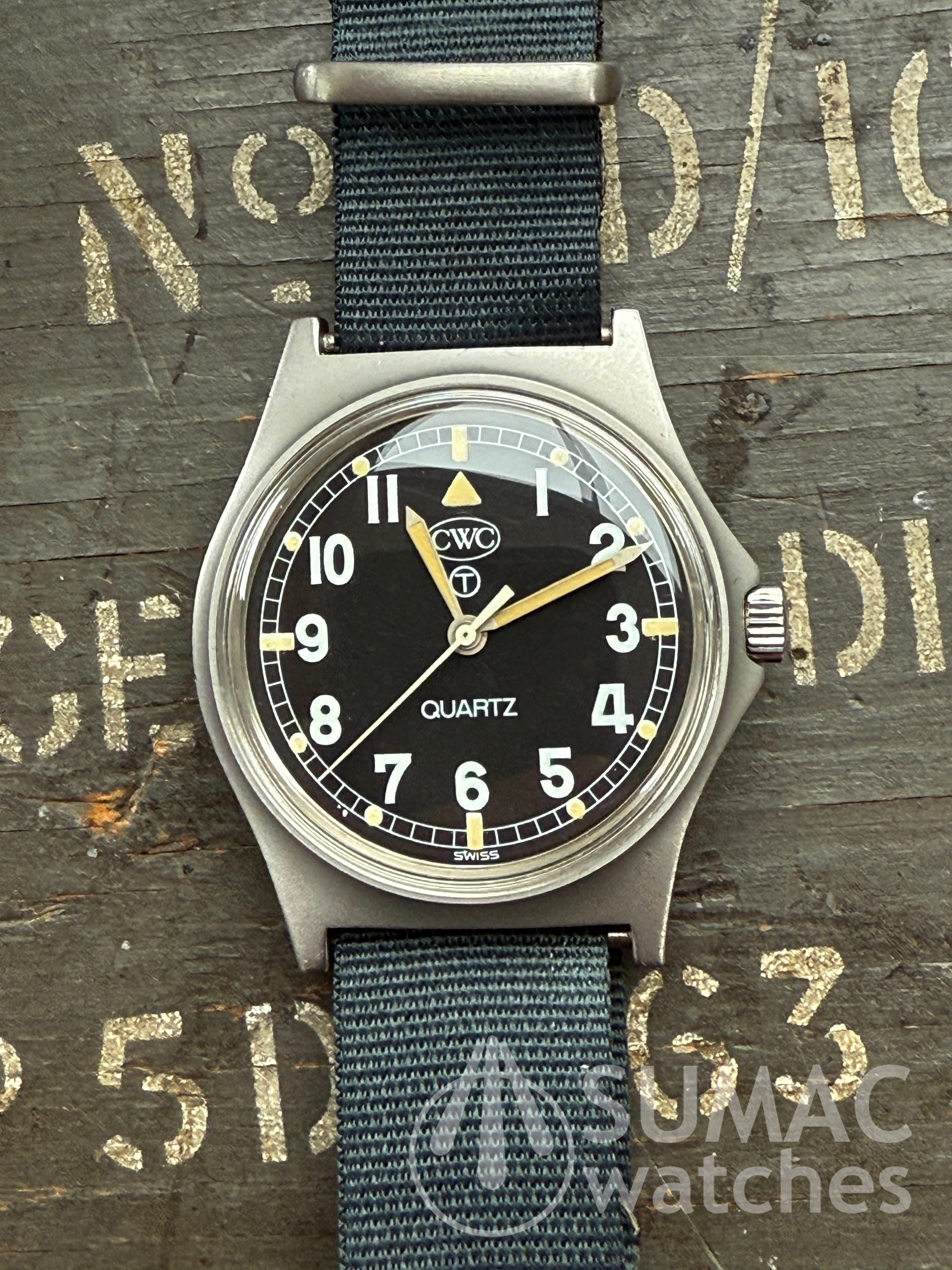 Rare 1983 CWC G10 offset hatch 'Medium Fatboy' Army issue