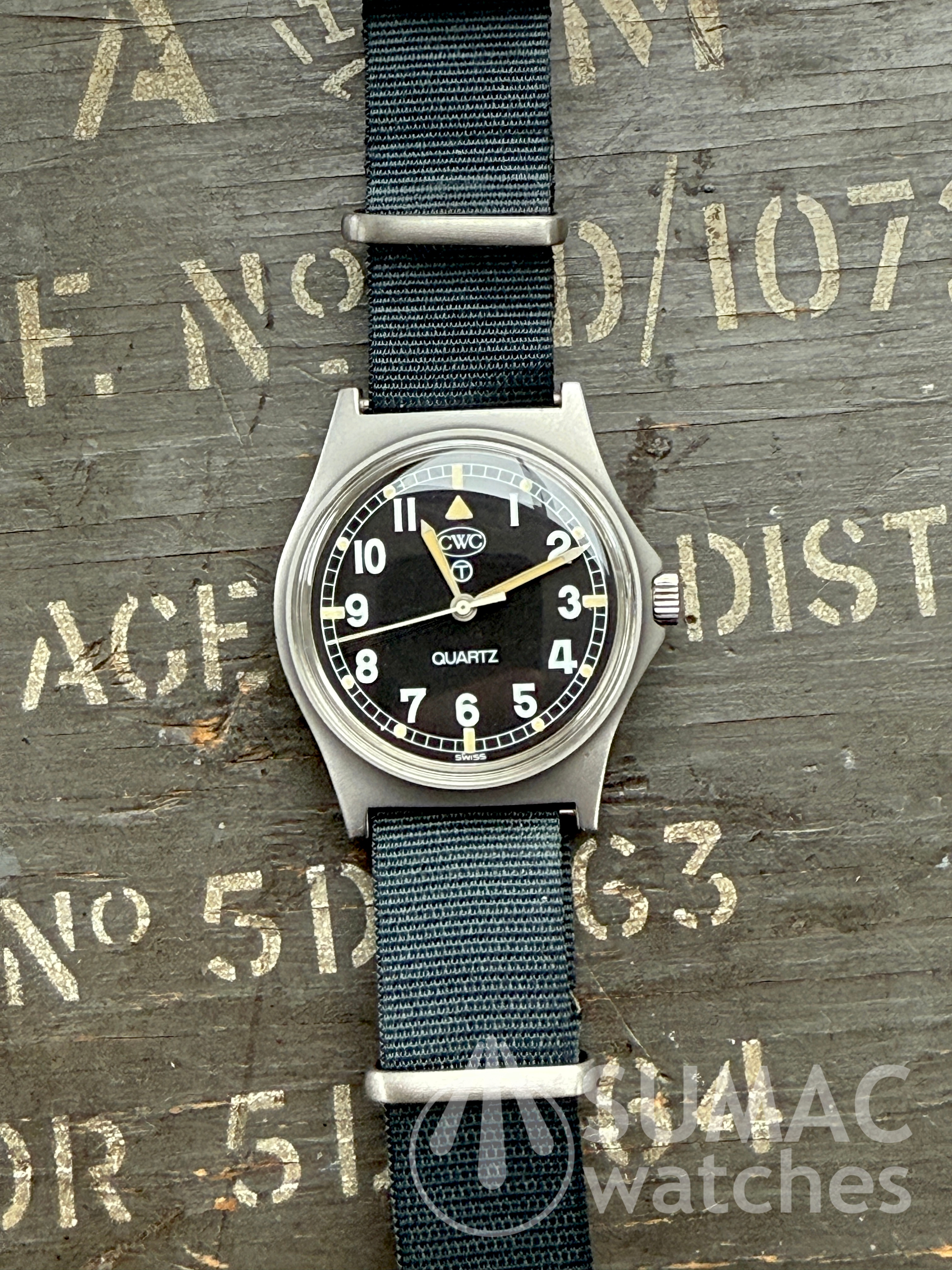 Rare 1983 CWC G10 offset hatch 'Medium Fatboy' Army issue