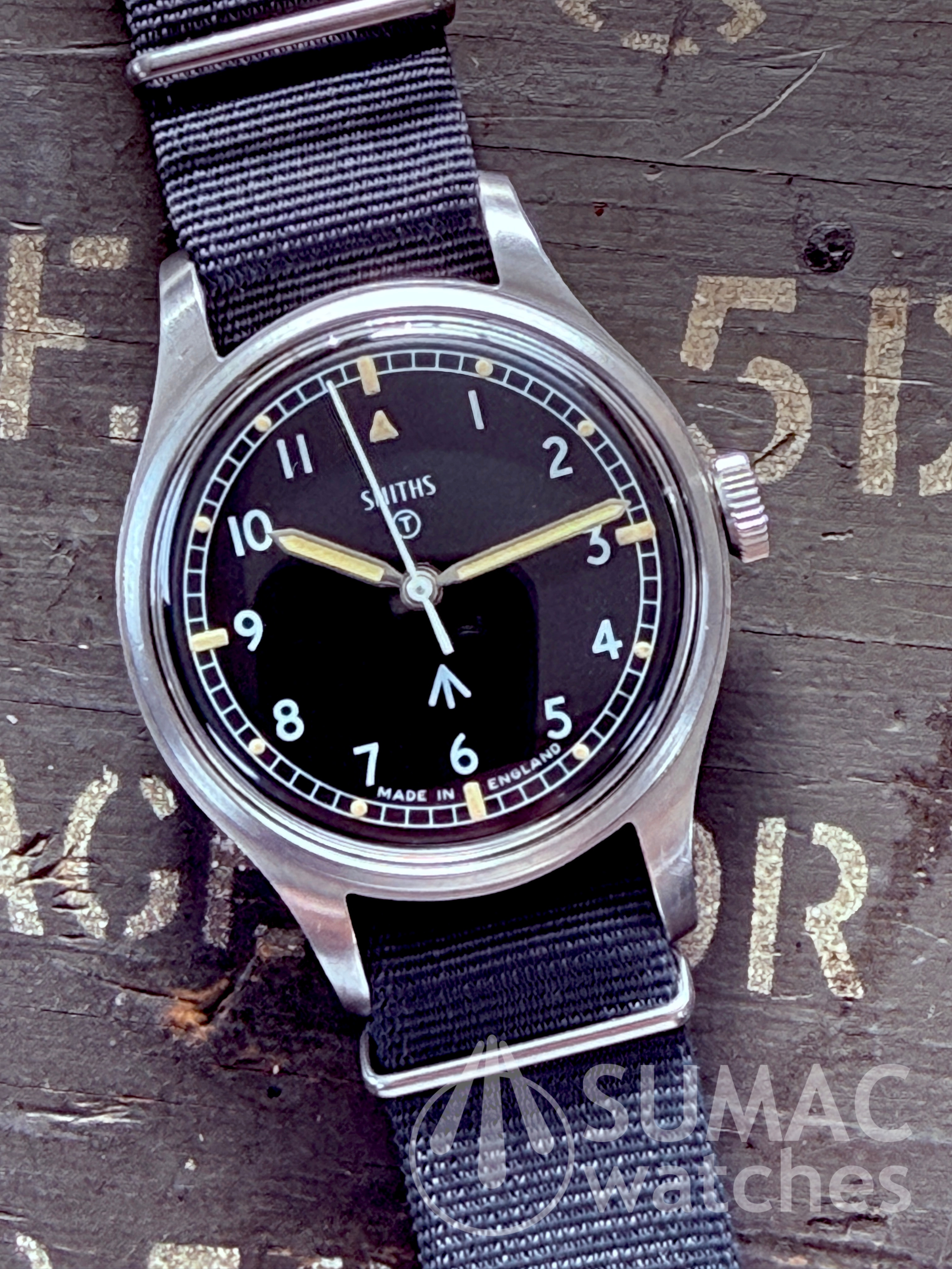 RARE 1968 RAF issue Smiths W10, NOS NATO strap
