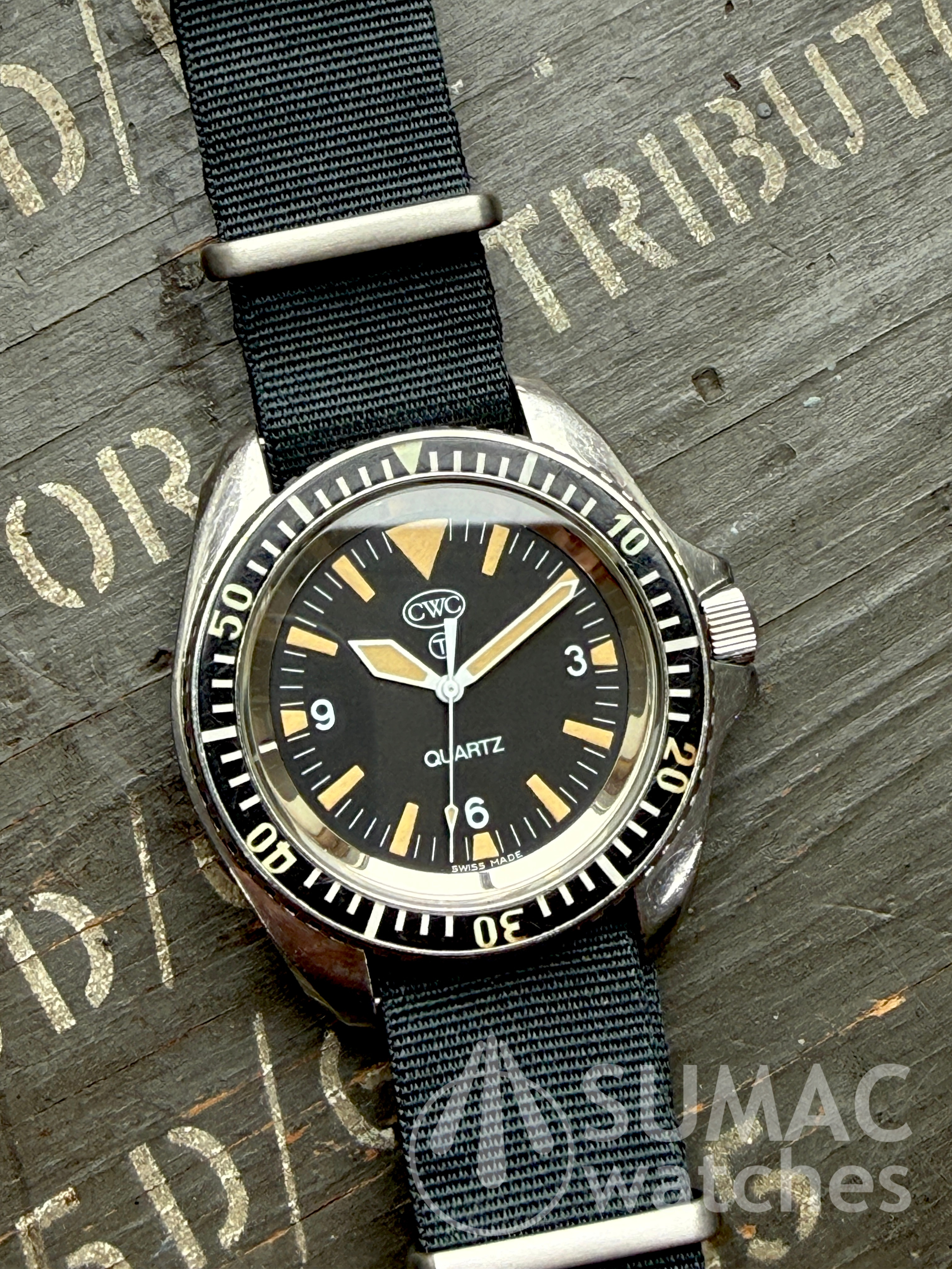 RARE 1983 issued CWC RN/Royal Marines quartz diver