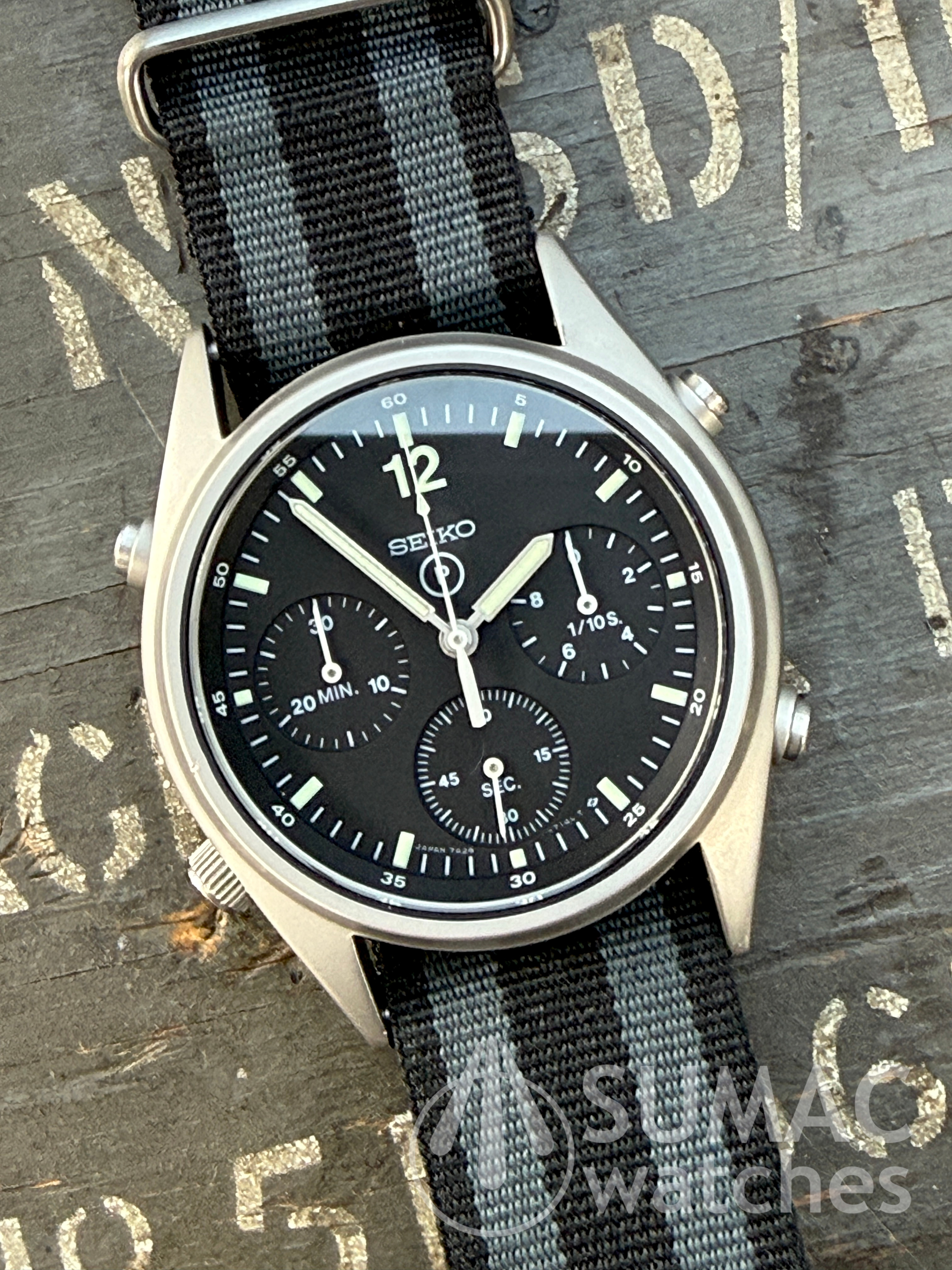 1986 Seiko 7A28-7120 'Gen 1' MoD aircrew issue chronograph