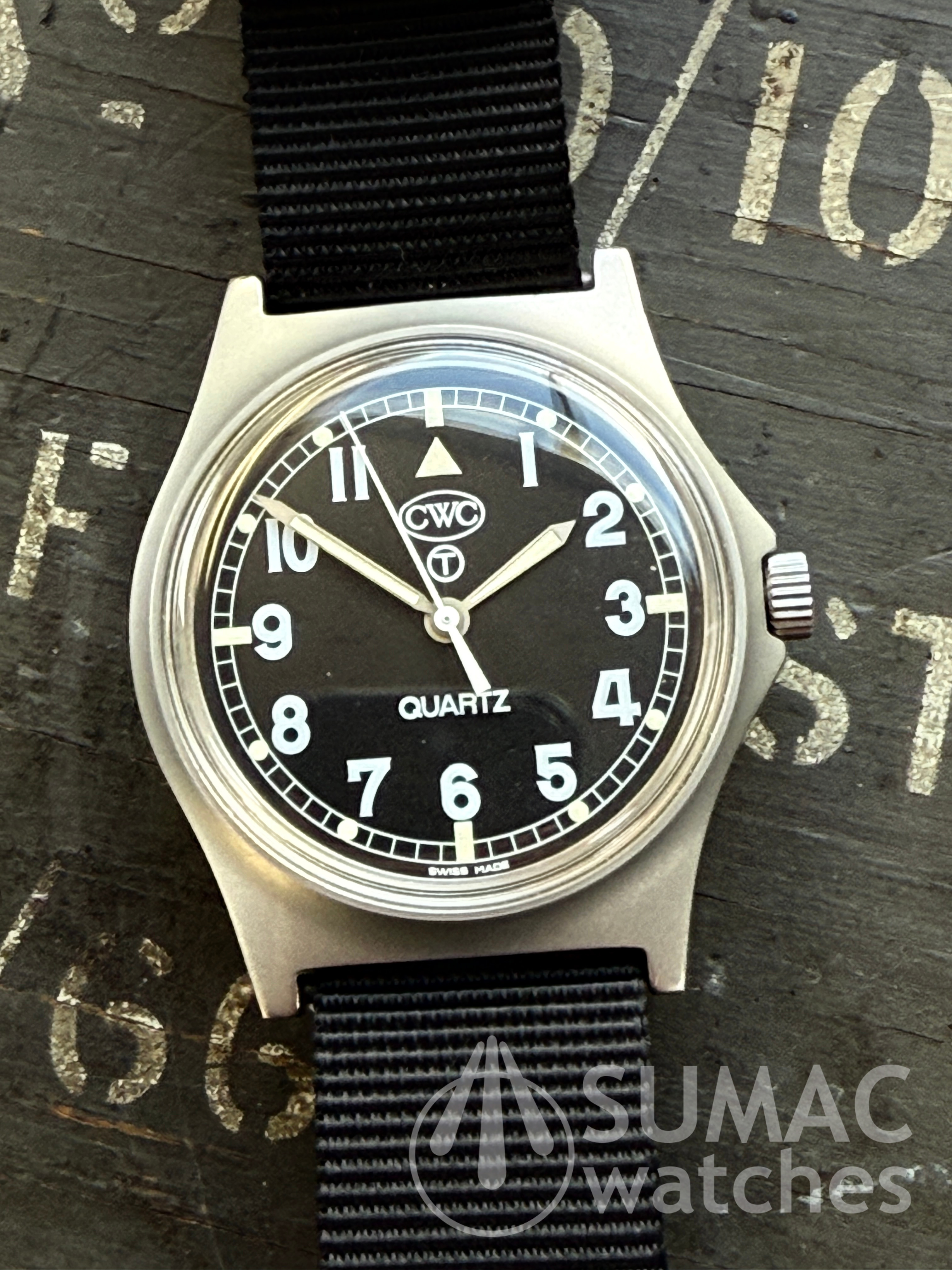 1997 CWC G10 British Army (W10) issue quartz field watch - 'floating W10'