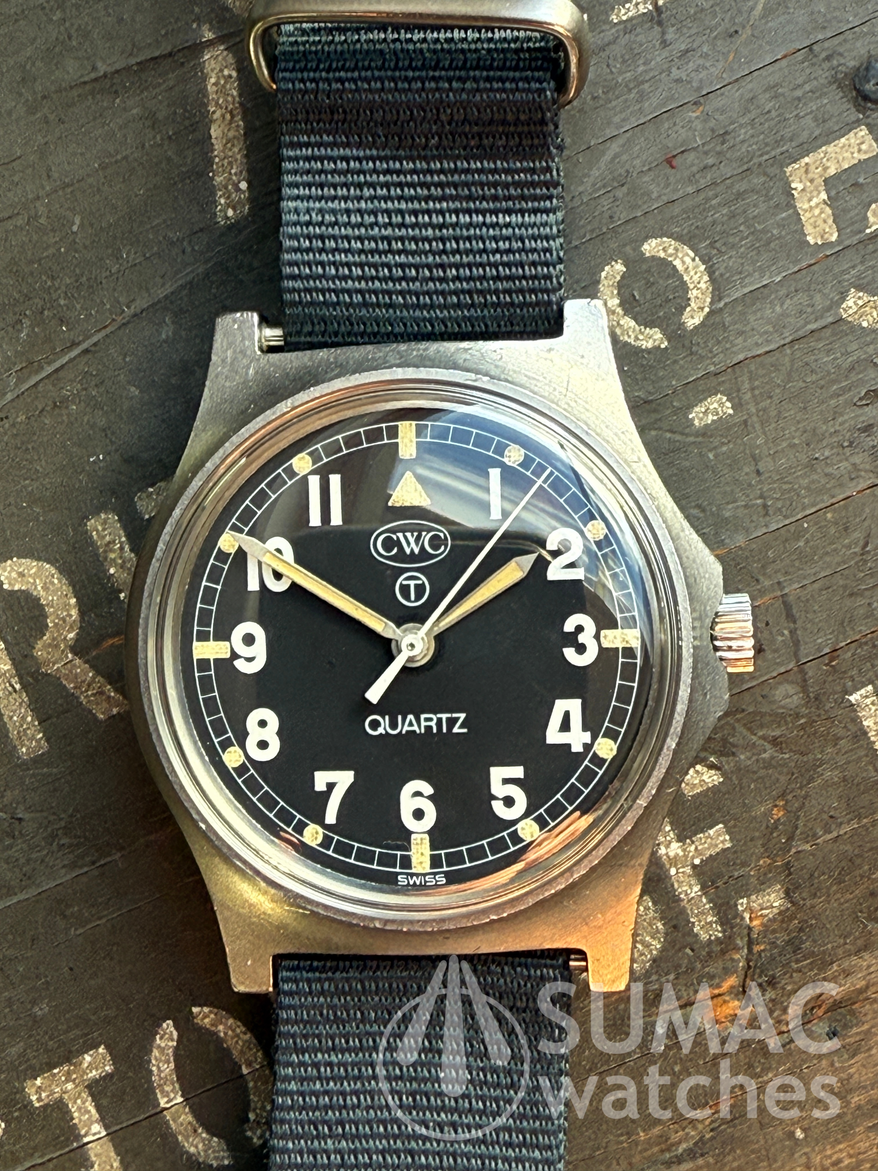 1982 CWC G10 'Fatboy' British army issue field watch - Falklands era
