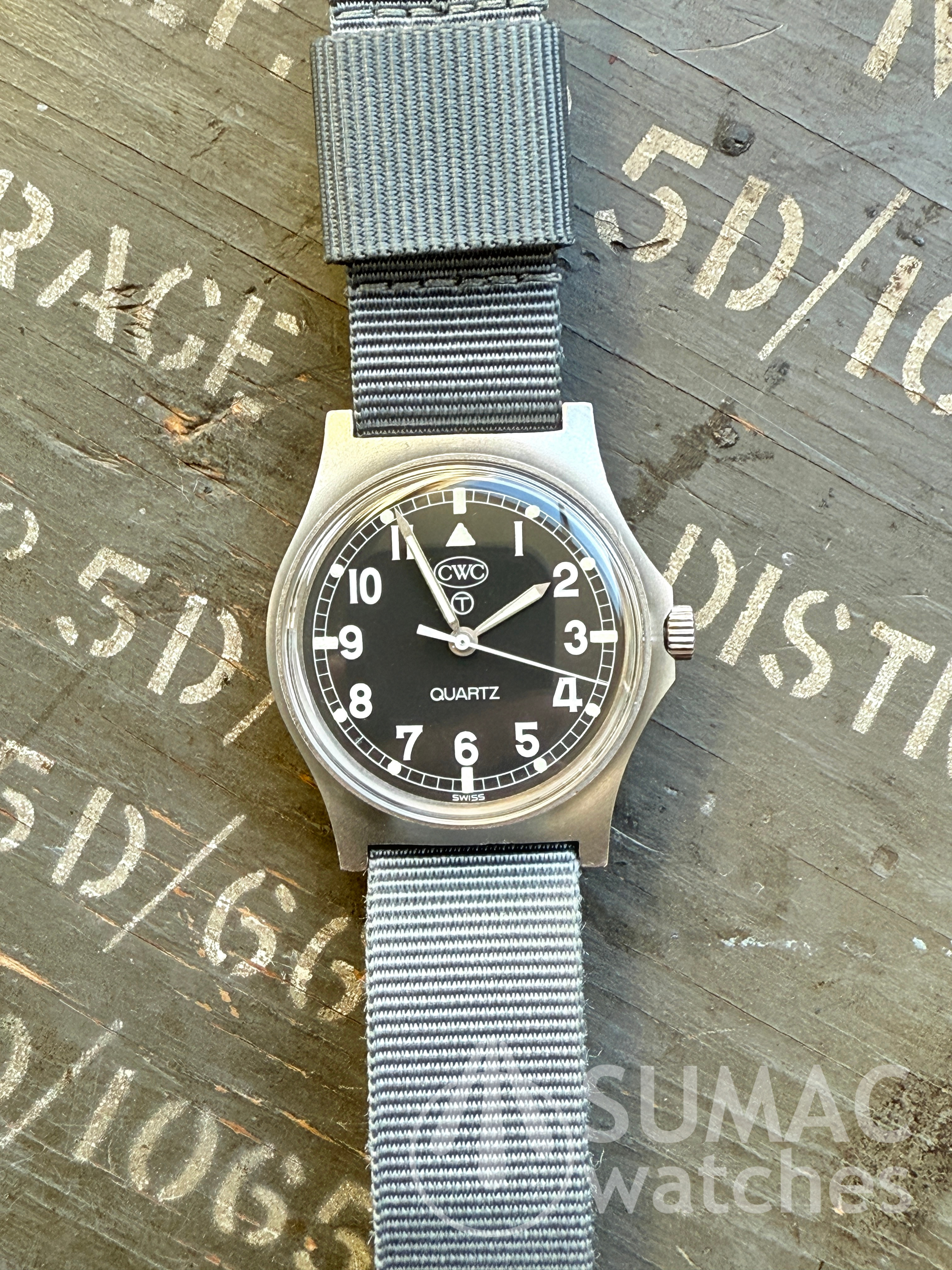 1982 CWC G10 'Fatboy' British army issue field watch - hacking seconds