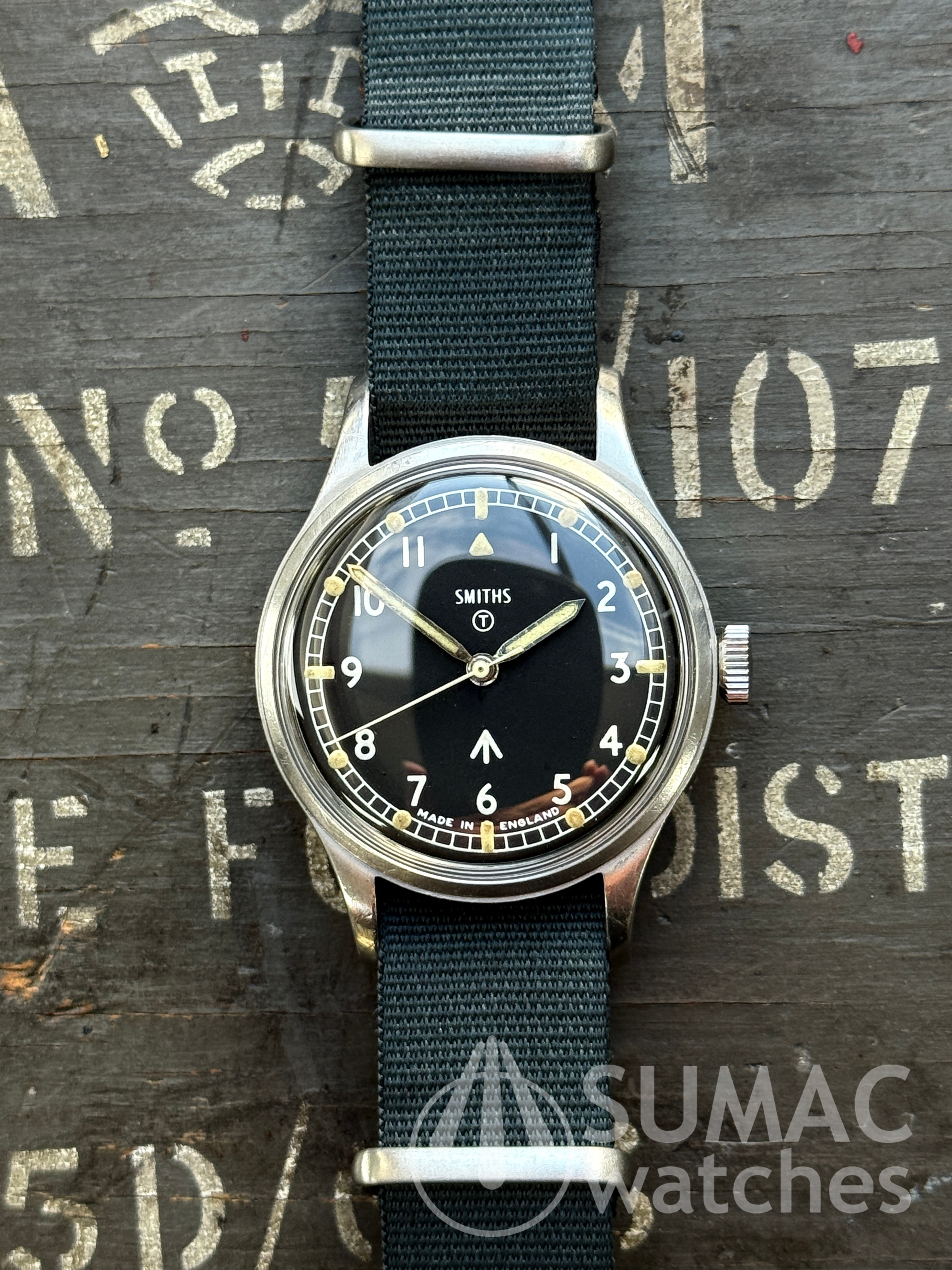 1970 Smiths W10 British Army issue - hacking seconds