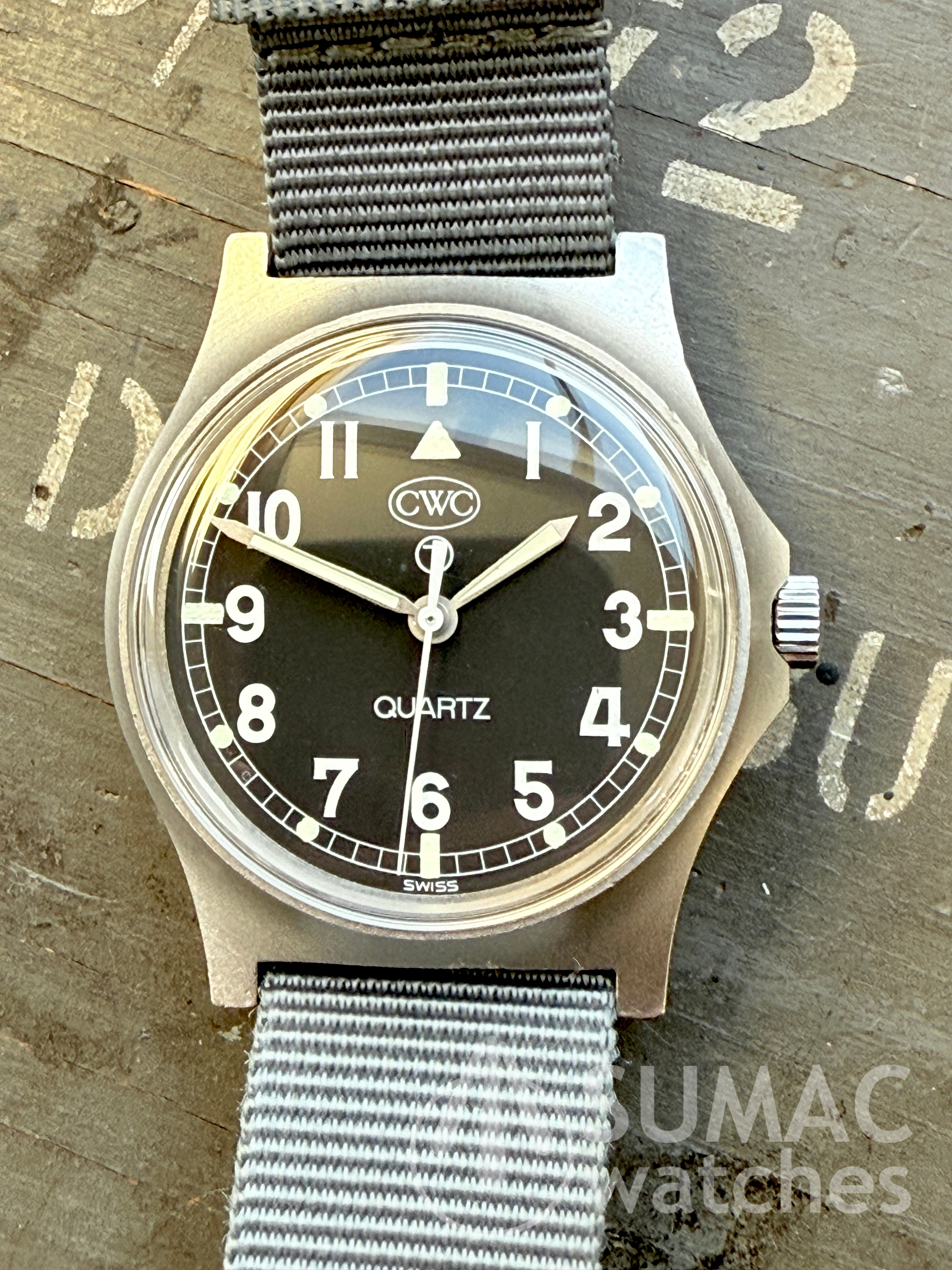 1982 CWC G10 'Fatboy' British army issue field watch - hacking seconds