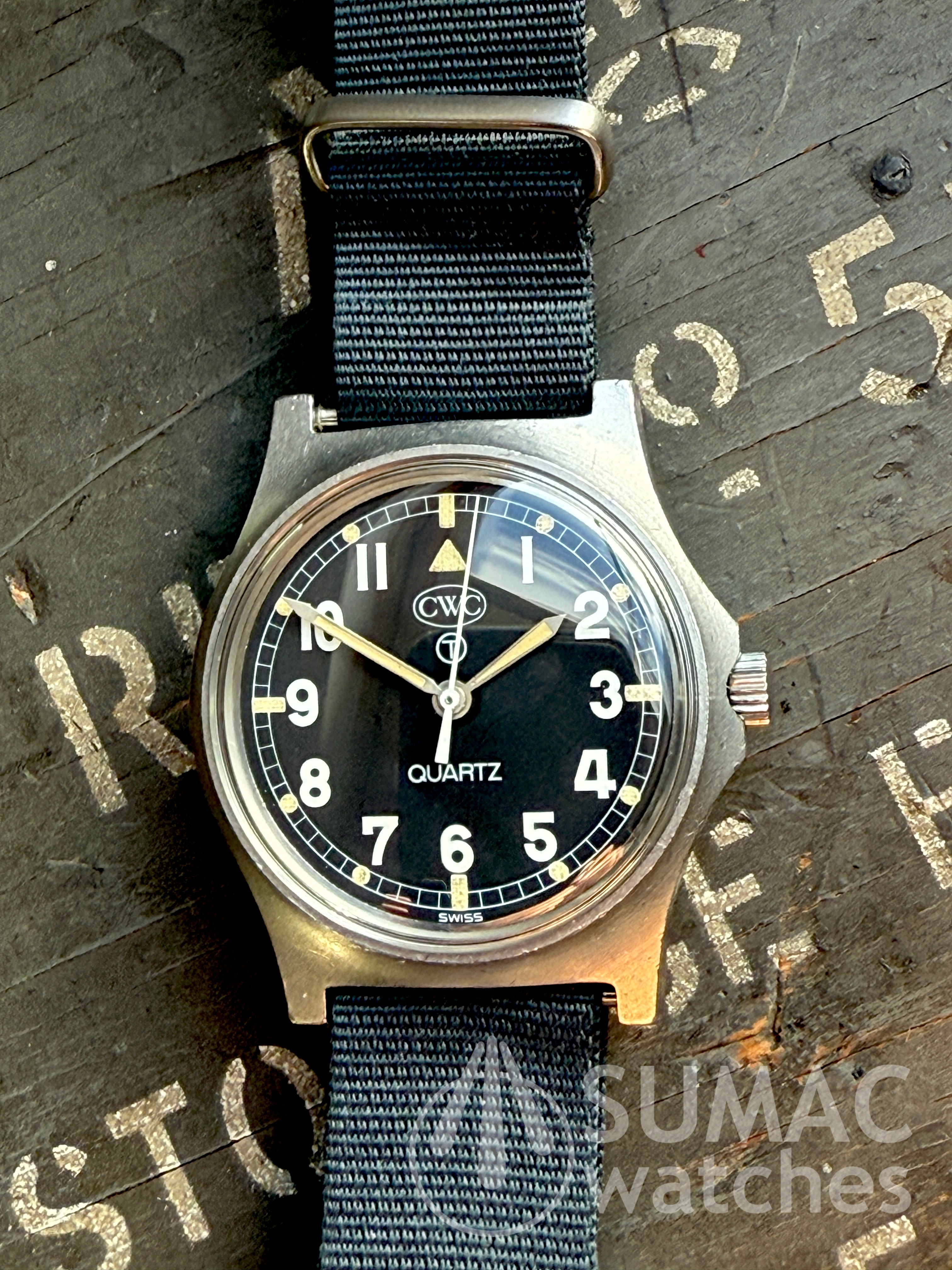 1982 CWC G10 'Fatboy' British army issue field watch - Falklands era