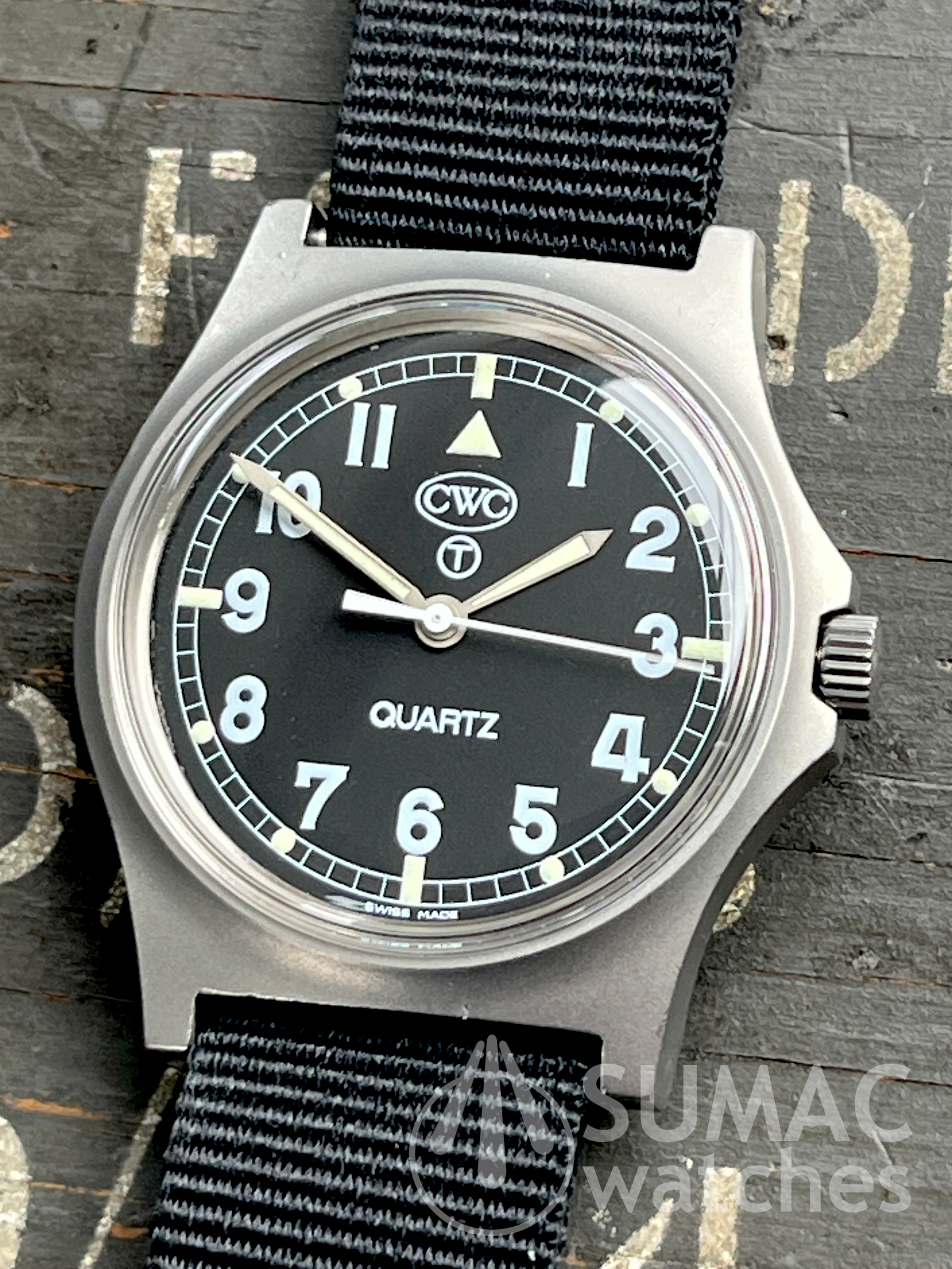1995 CWC G10 Royal Marines (0555) issue quartz field watch