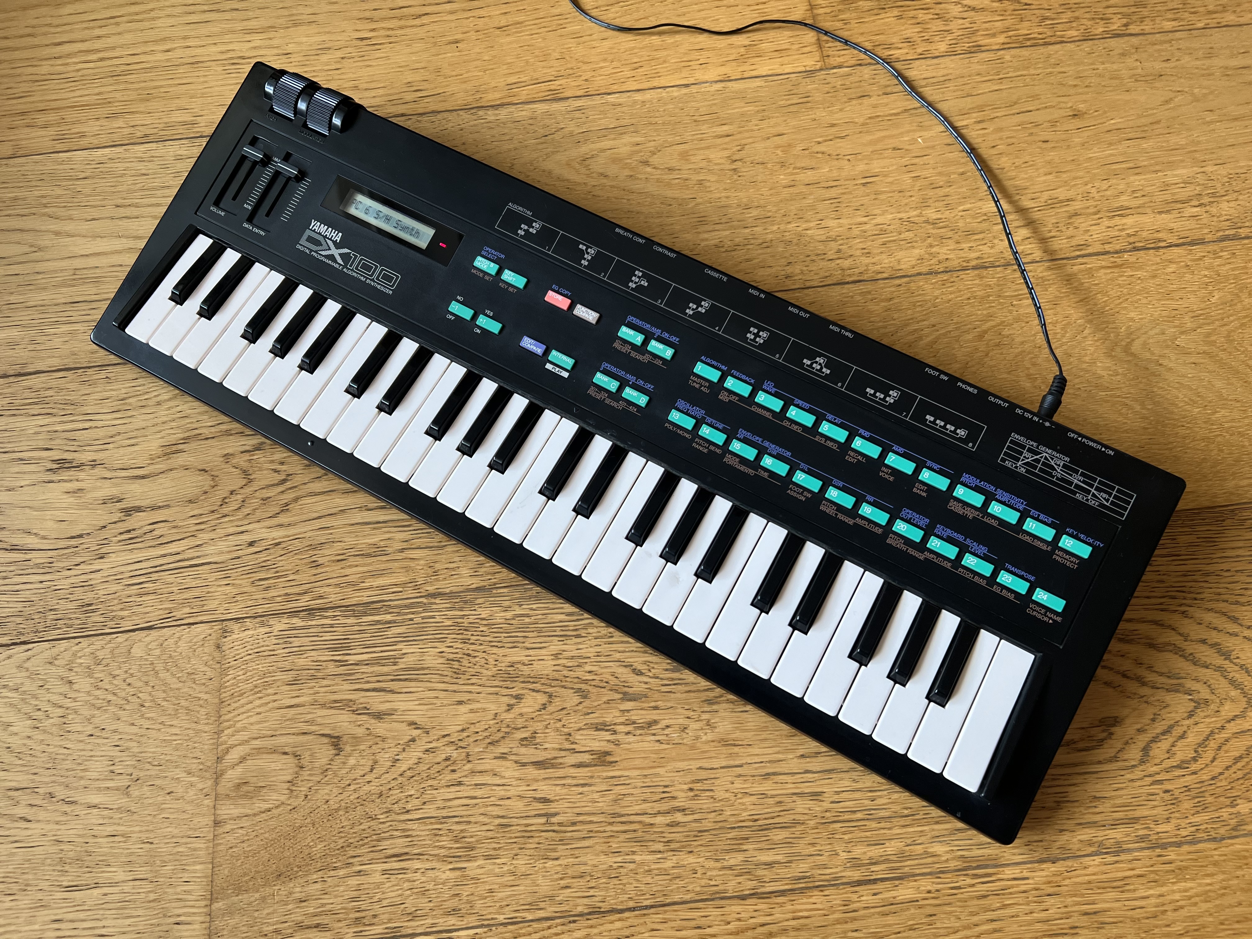 Yamaha DX-100
