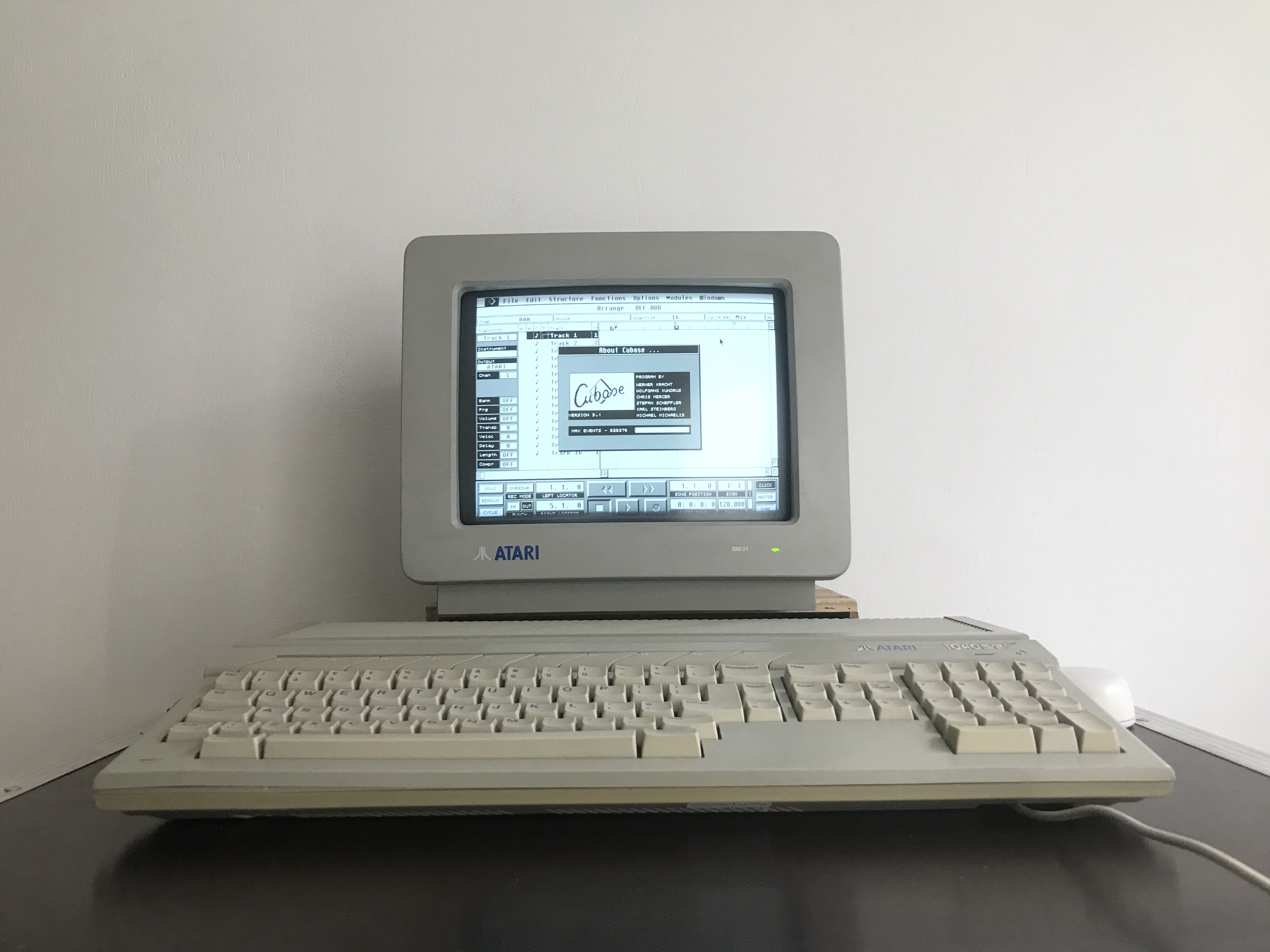 Atari STE 1040 with Cubase Dongle