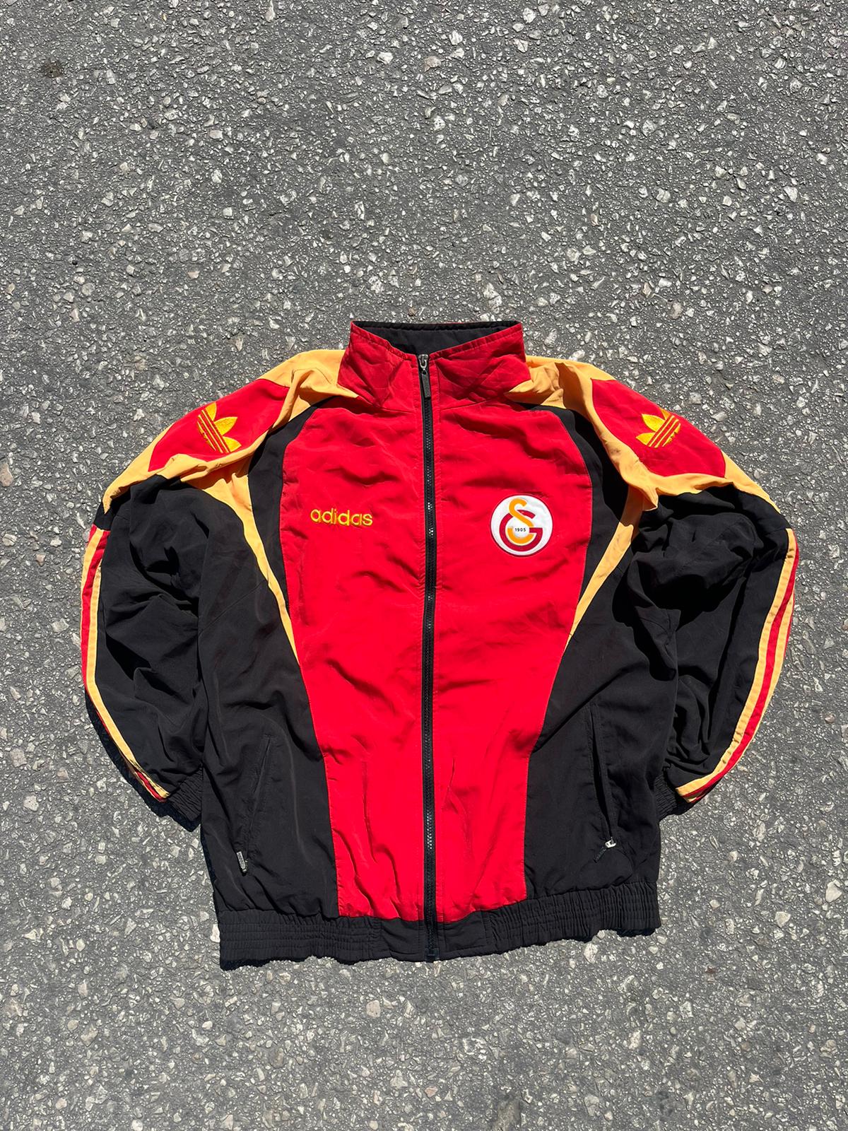 PACK 10 PRENDAS VINTAGE GRADO A - 49,99€