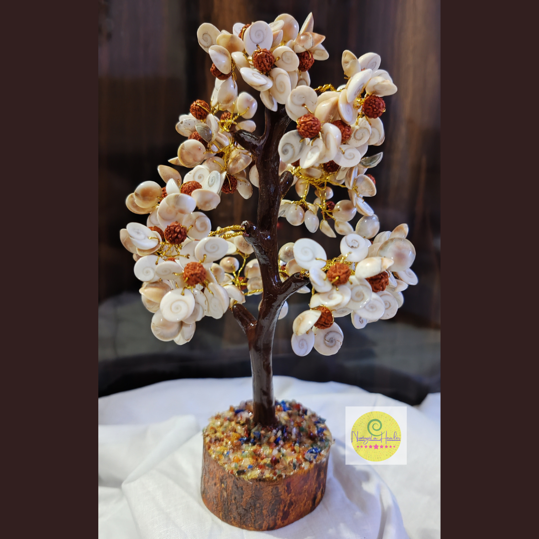 Gomti Chankra with Rudraksha Tree: 300 beads