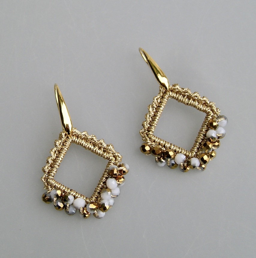 Boucles d'oreilles au crochet ARIANE