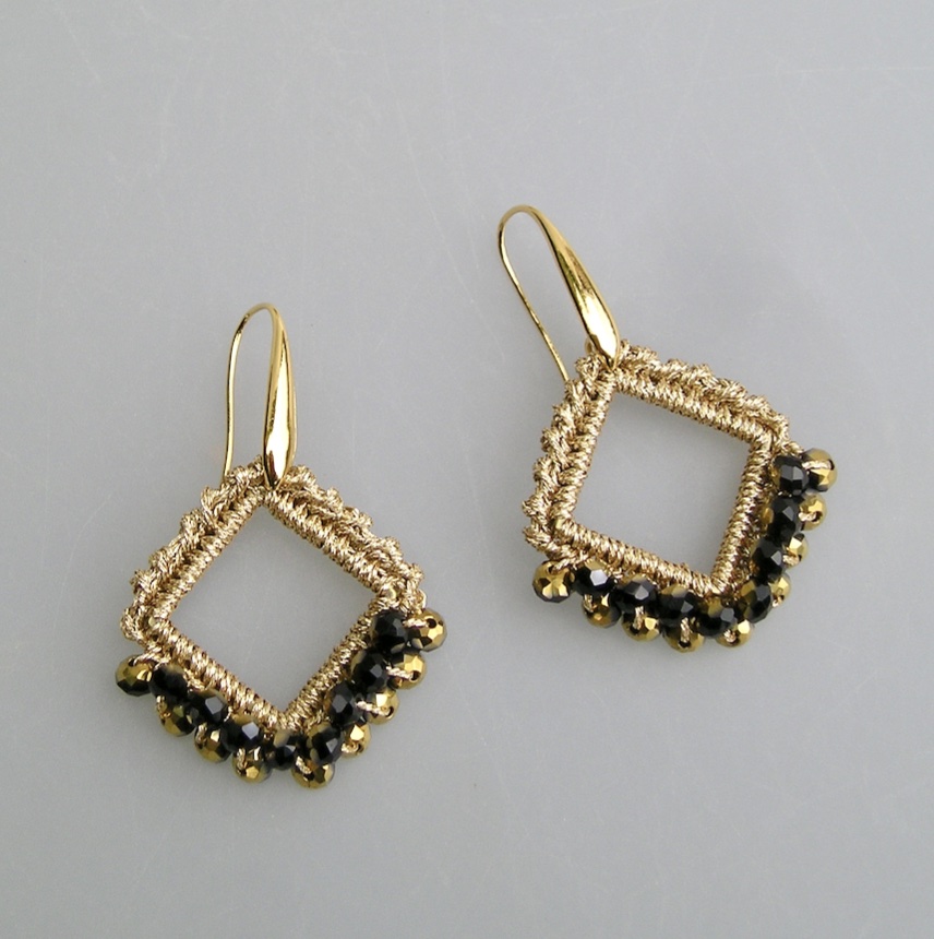 Boucles d'oreilles au crochet ARIANE