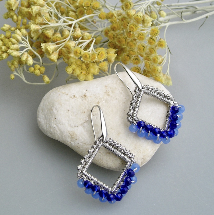 Boucles d'oreilles au crochet ARIANE