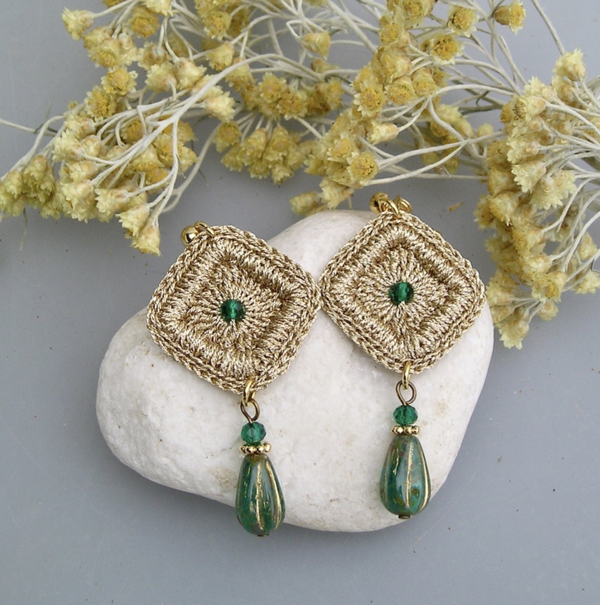 Boucles d'oreilles au crochet Losange vert émeraude