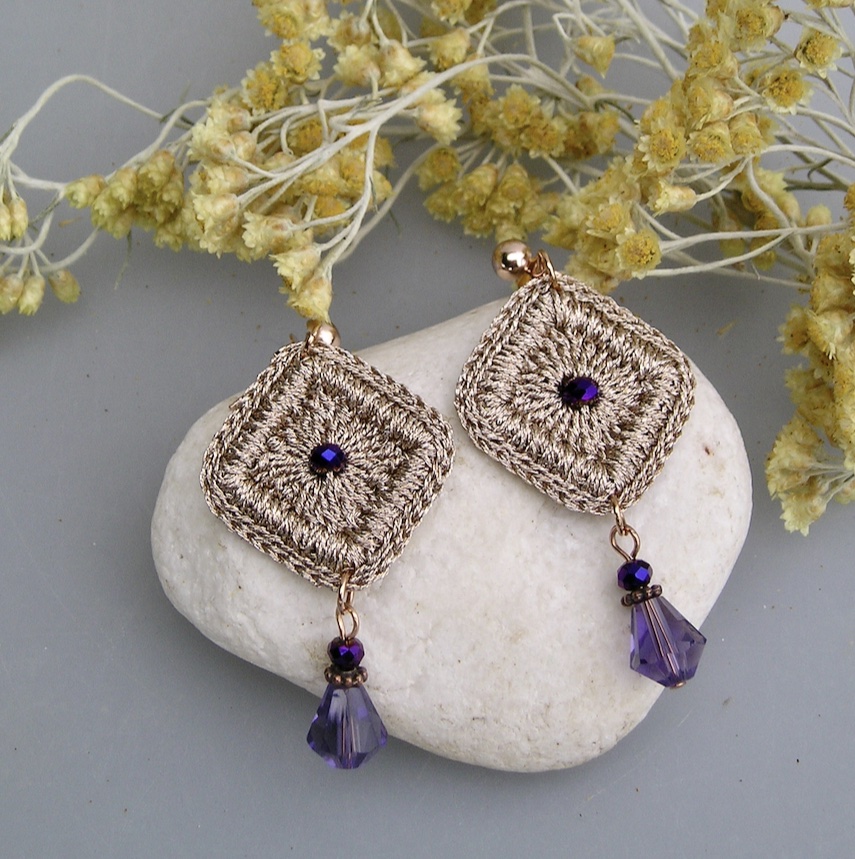 Boucles d'oreilles au crochet Losange violet