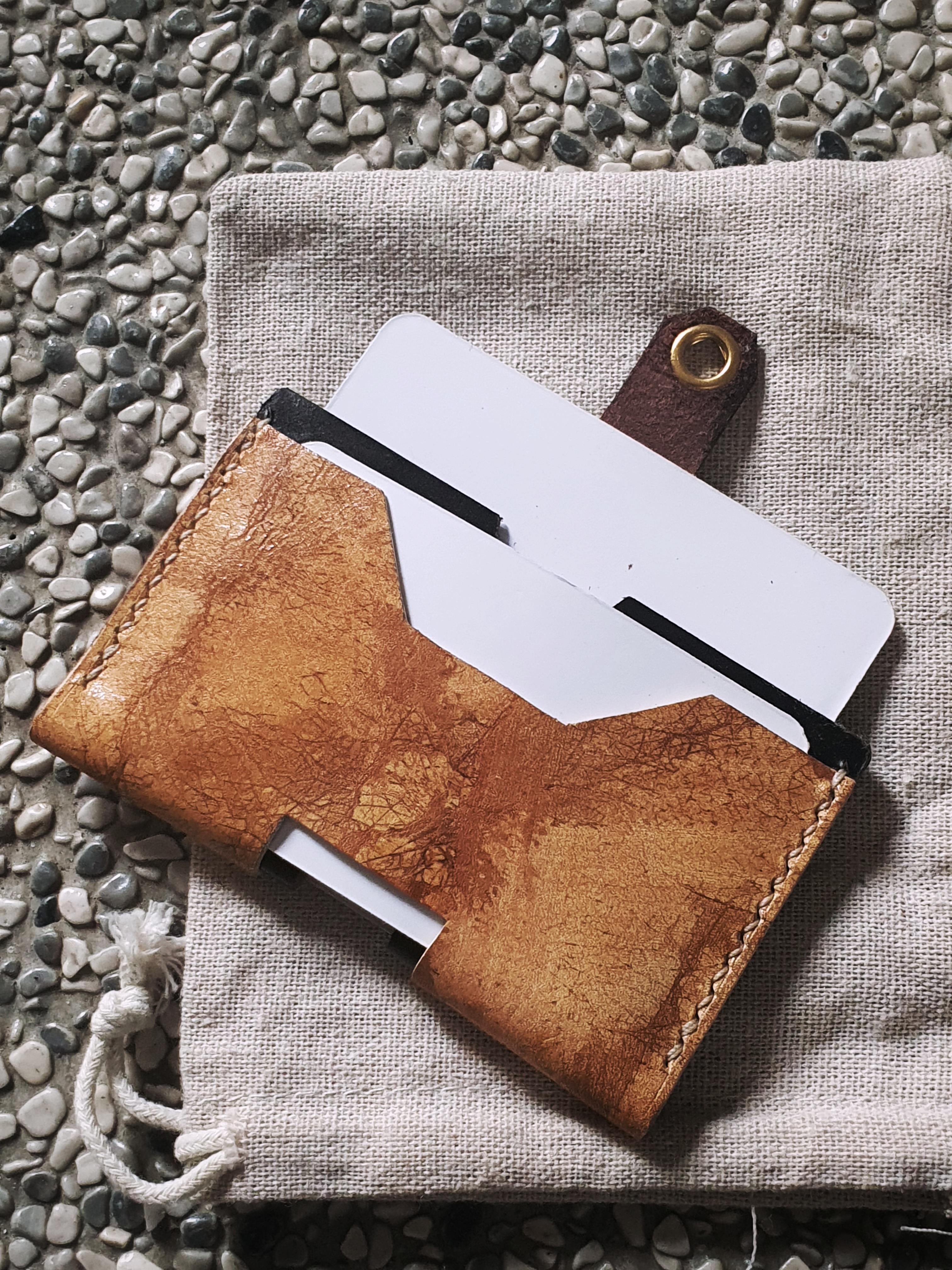 The Pine - a slim minimalist card holder