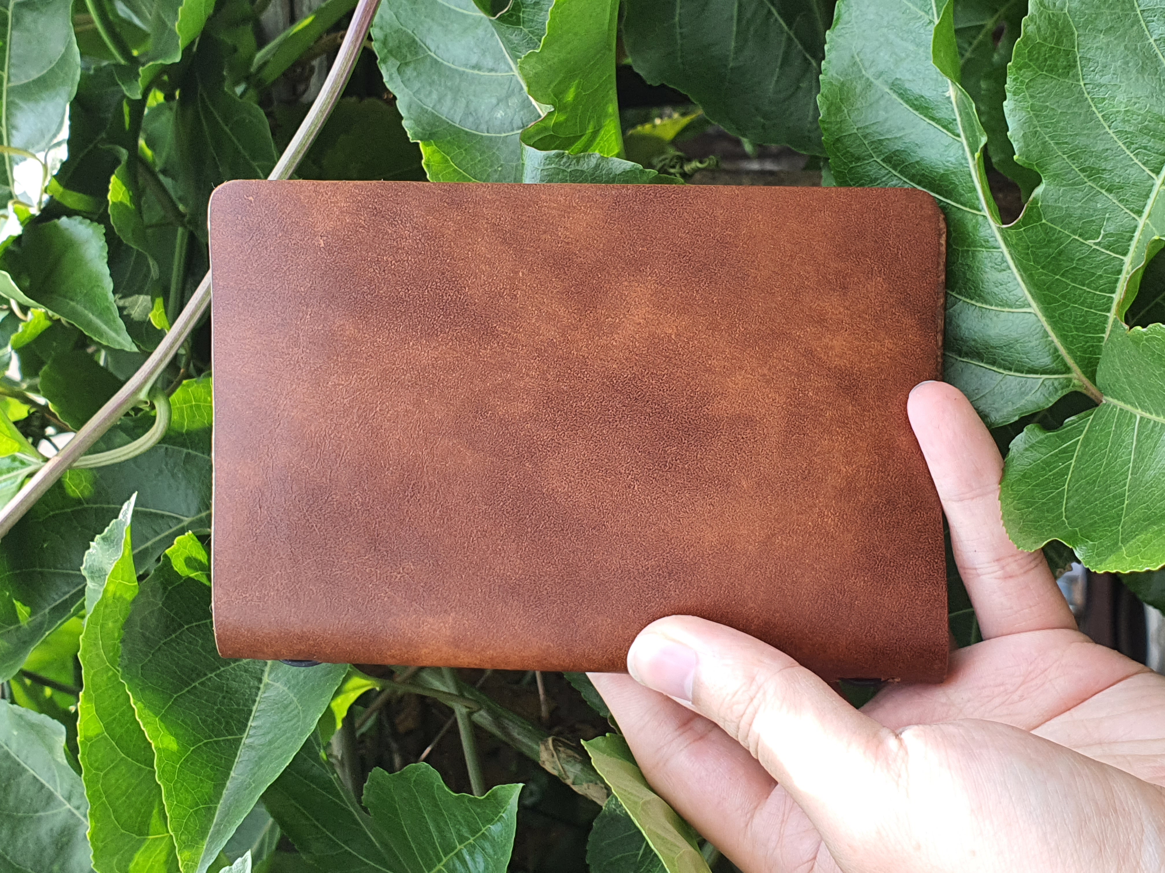 The laurel - An A6 notebook journal leather cover