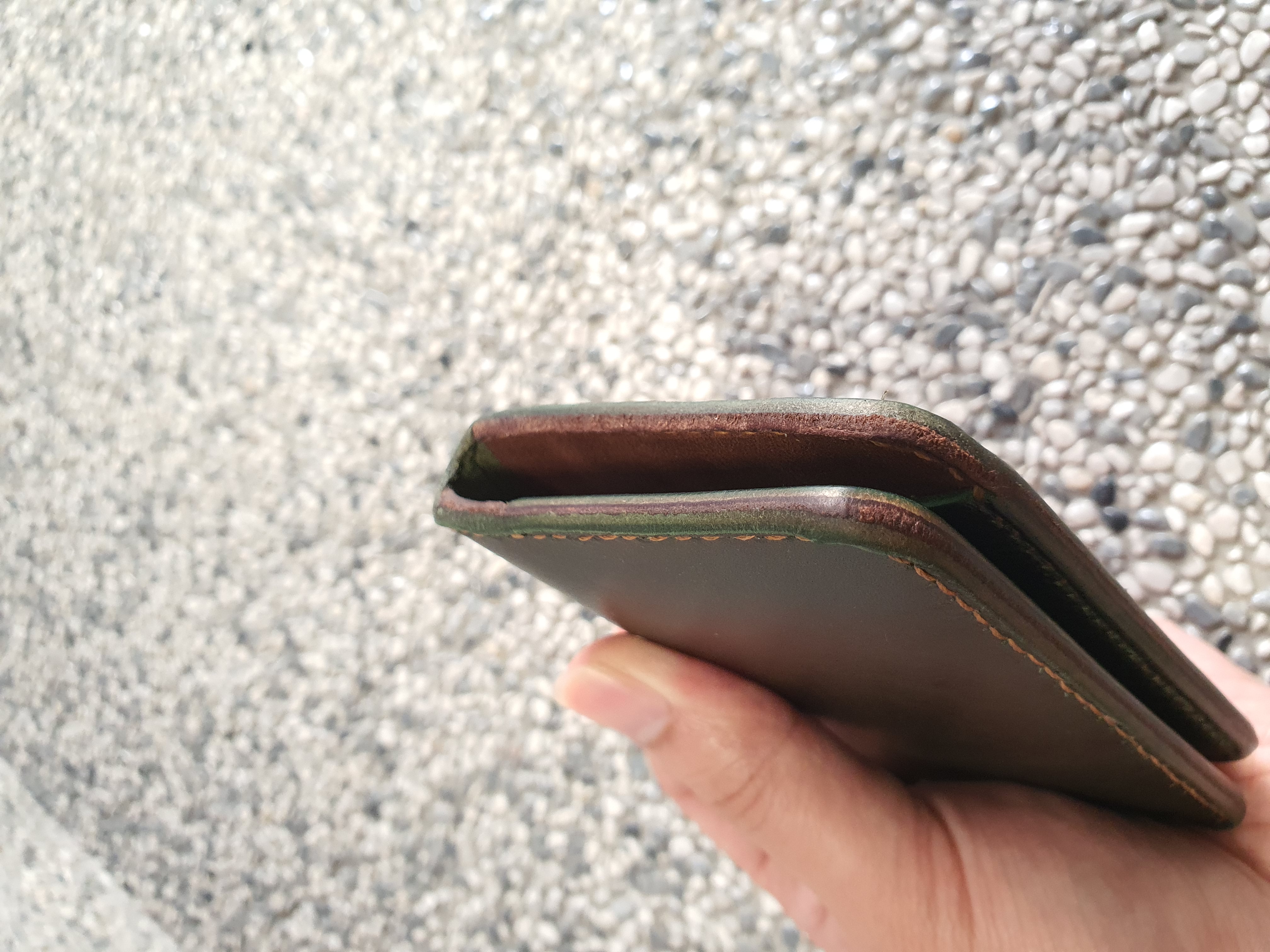 The Tawny - a minimalist card and cash bifold wallet