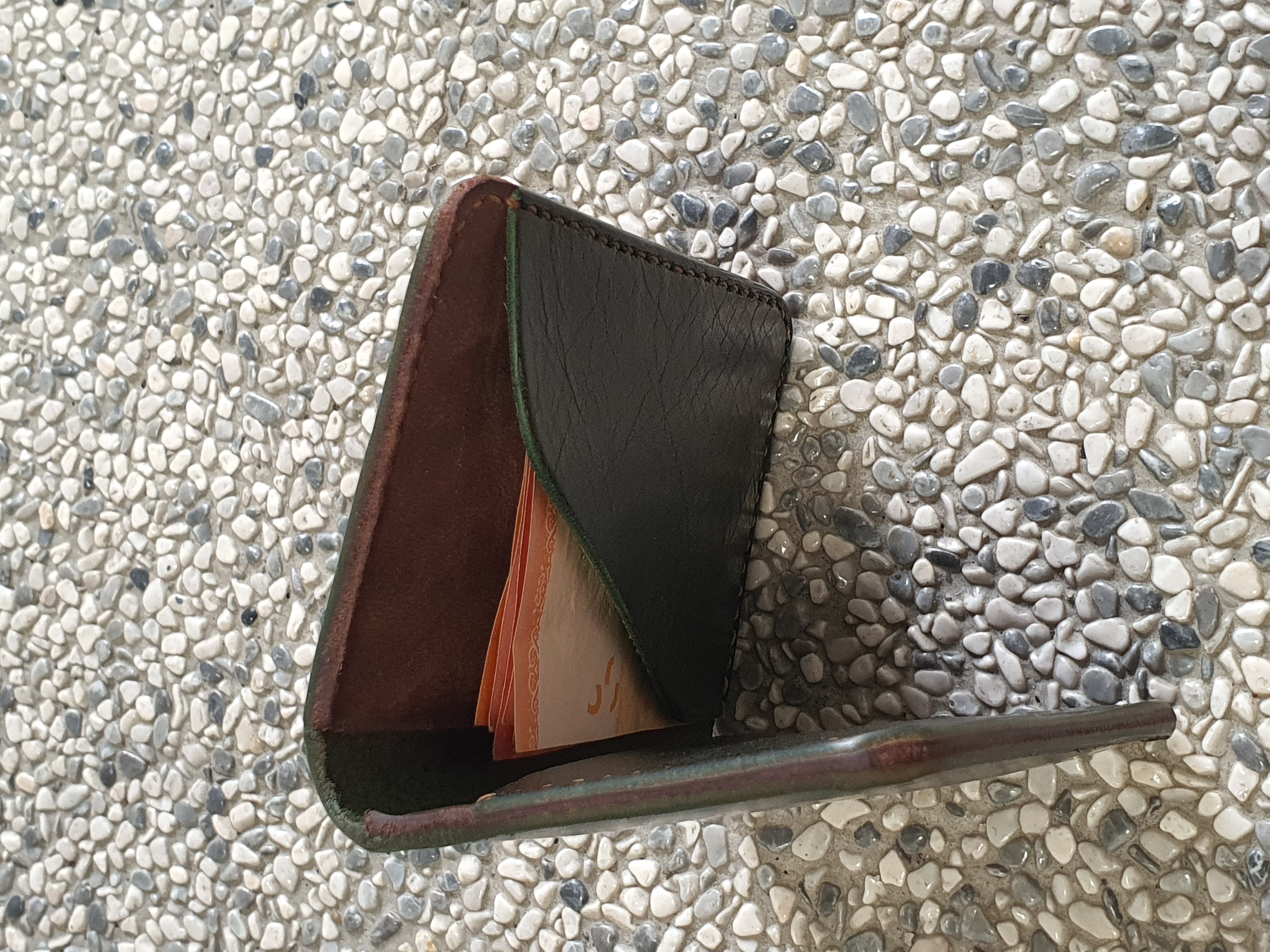 The Tawny - a minimalist card and cash bifold wallet