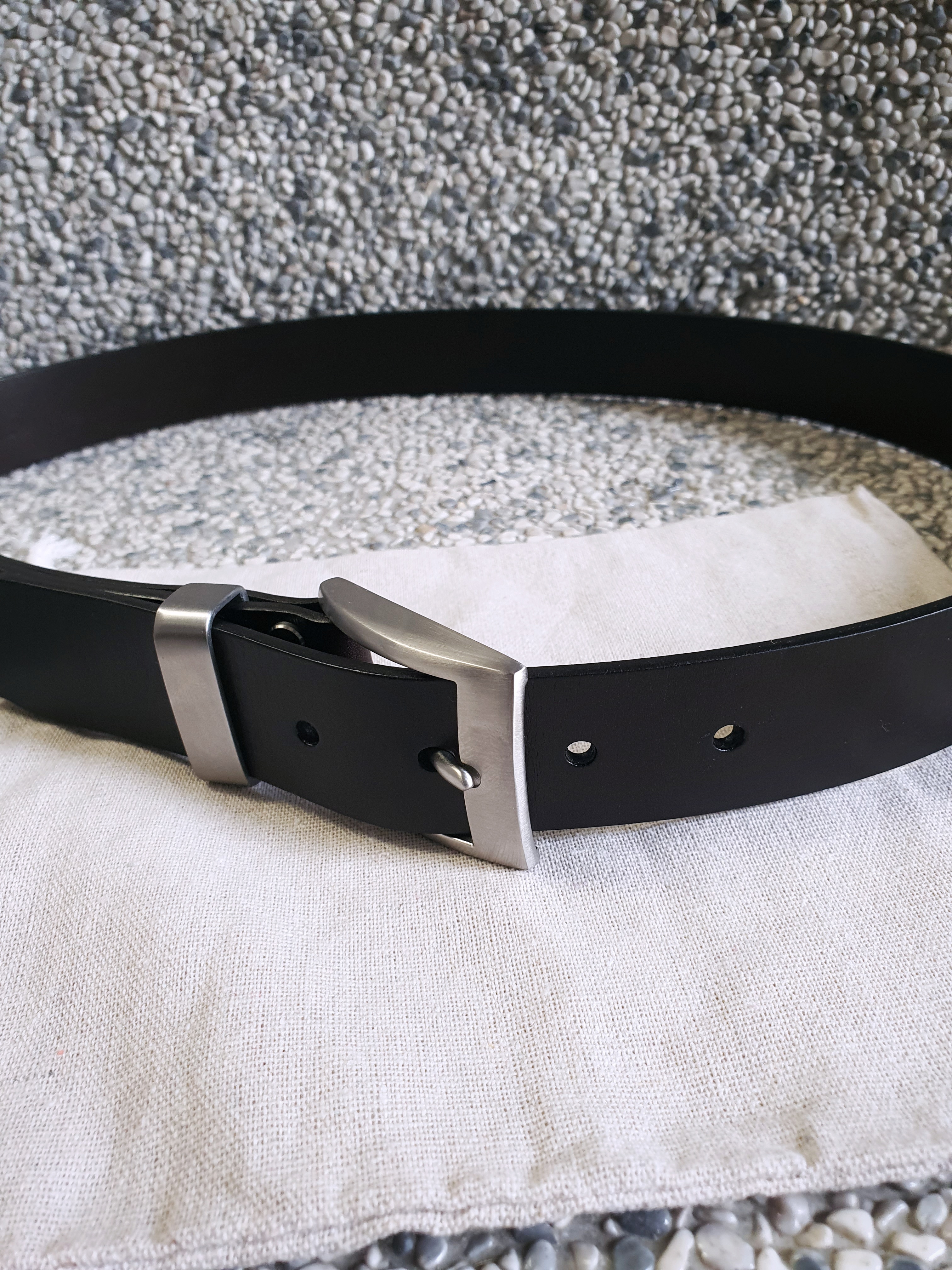 The Serenity in deep brown