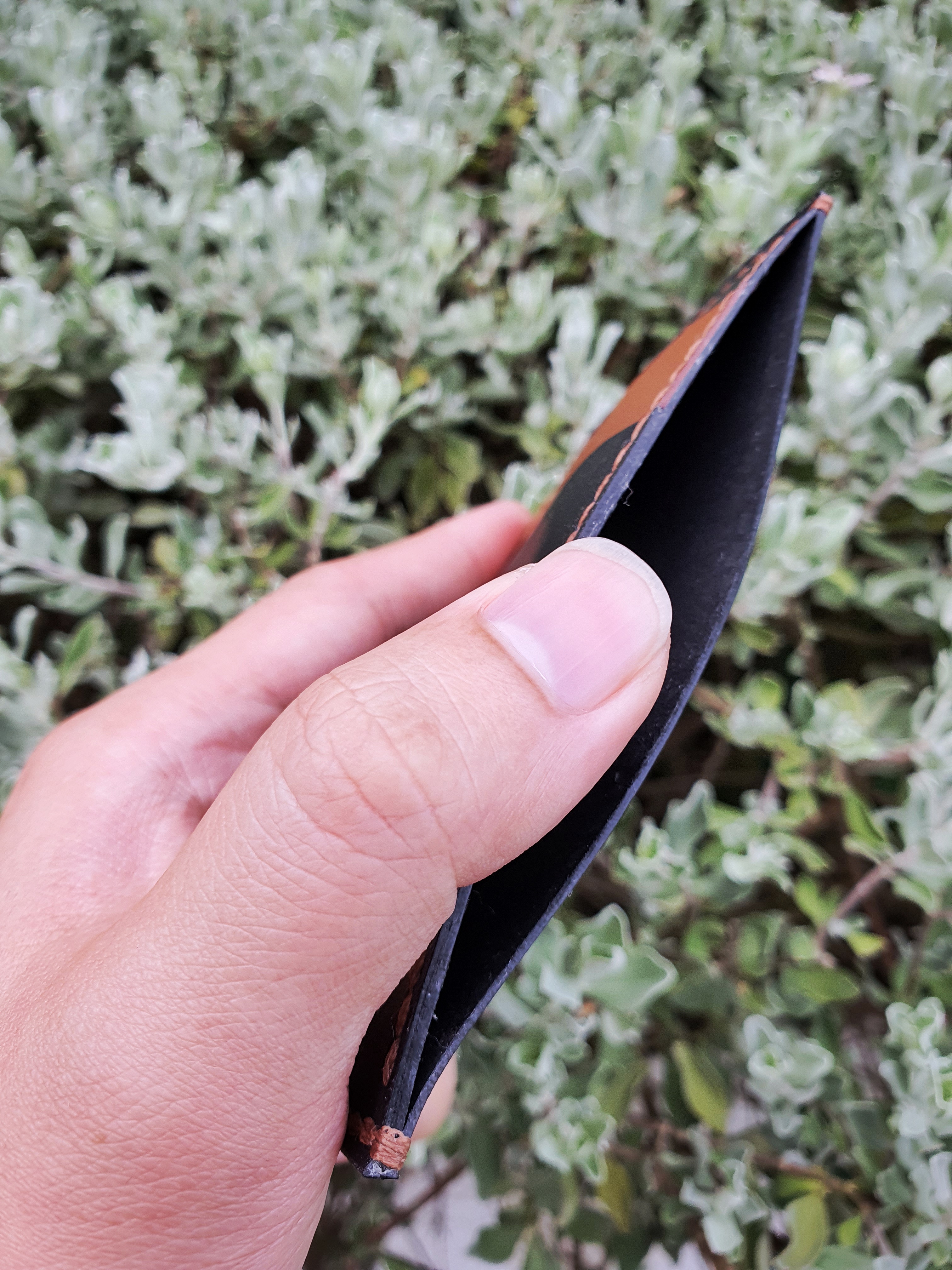 The Luna - a 3 slot card and cash carry wallet. Full kangaroo.