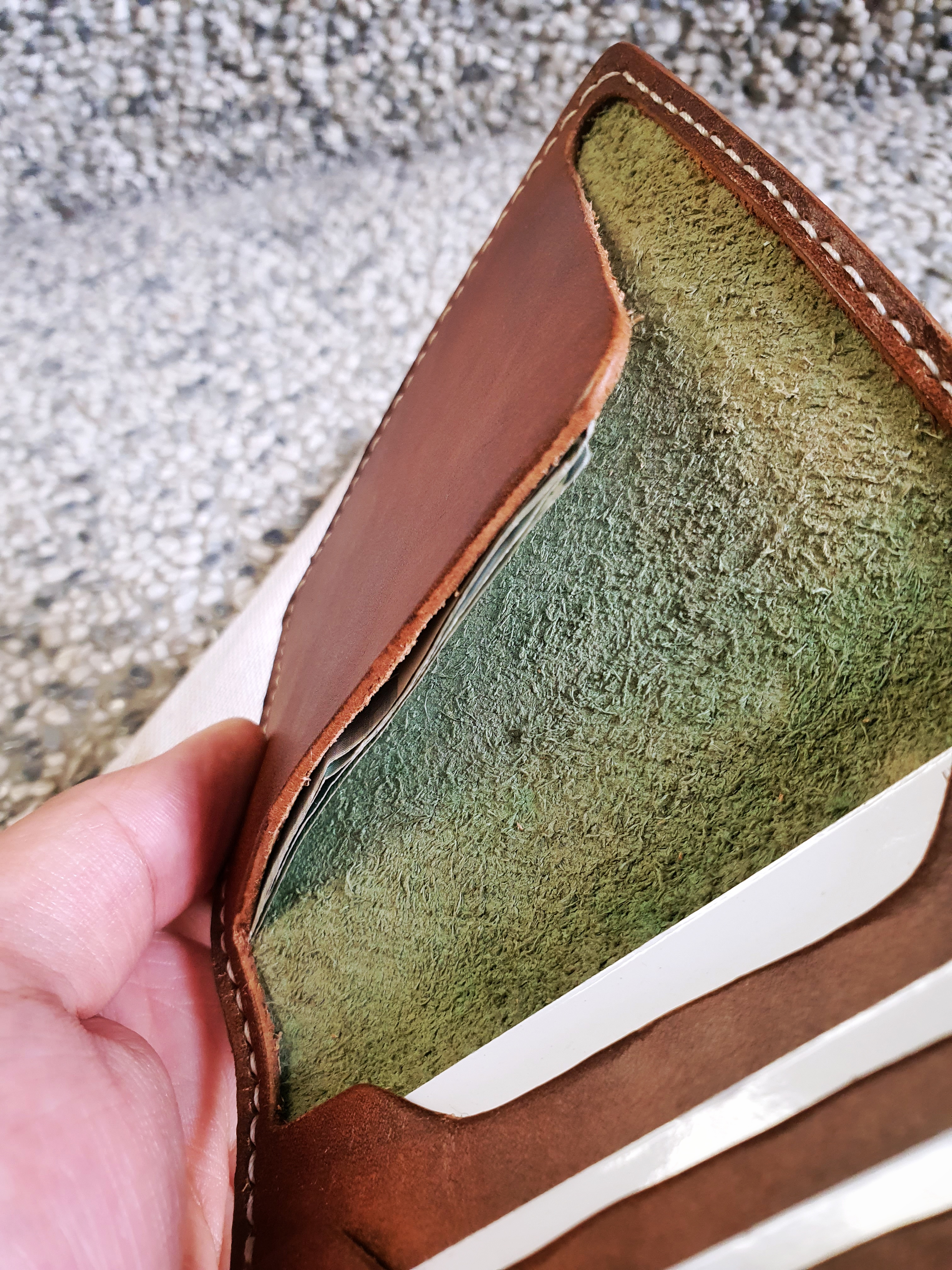 The Granite - A card and cash carry bifold