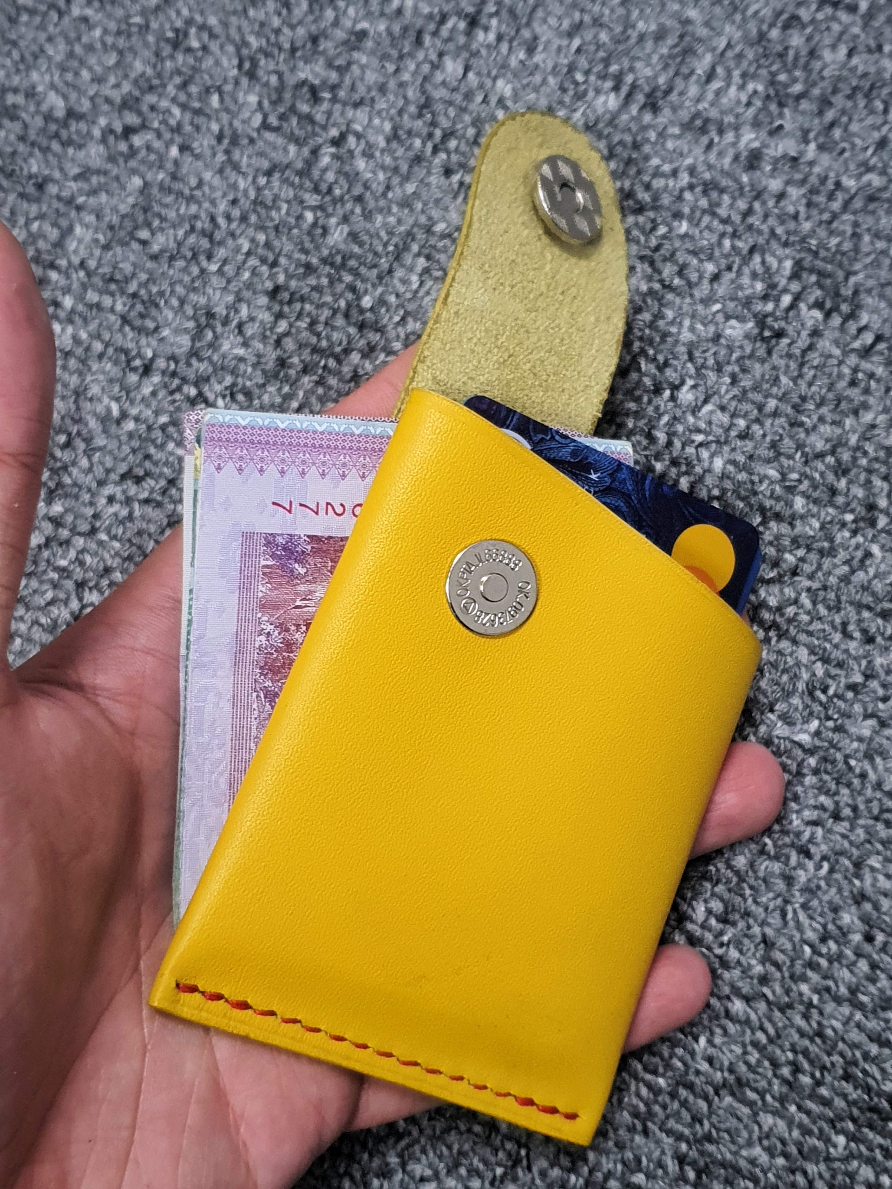 The Wildflower - A tuck cash and card carry