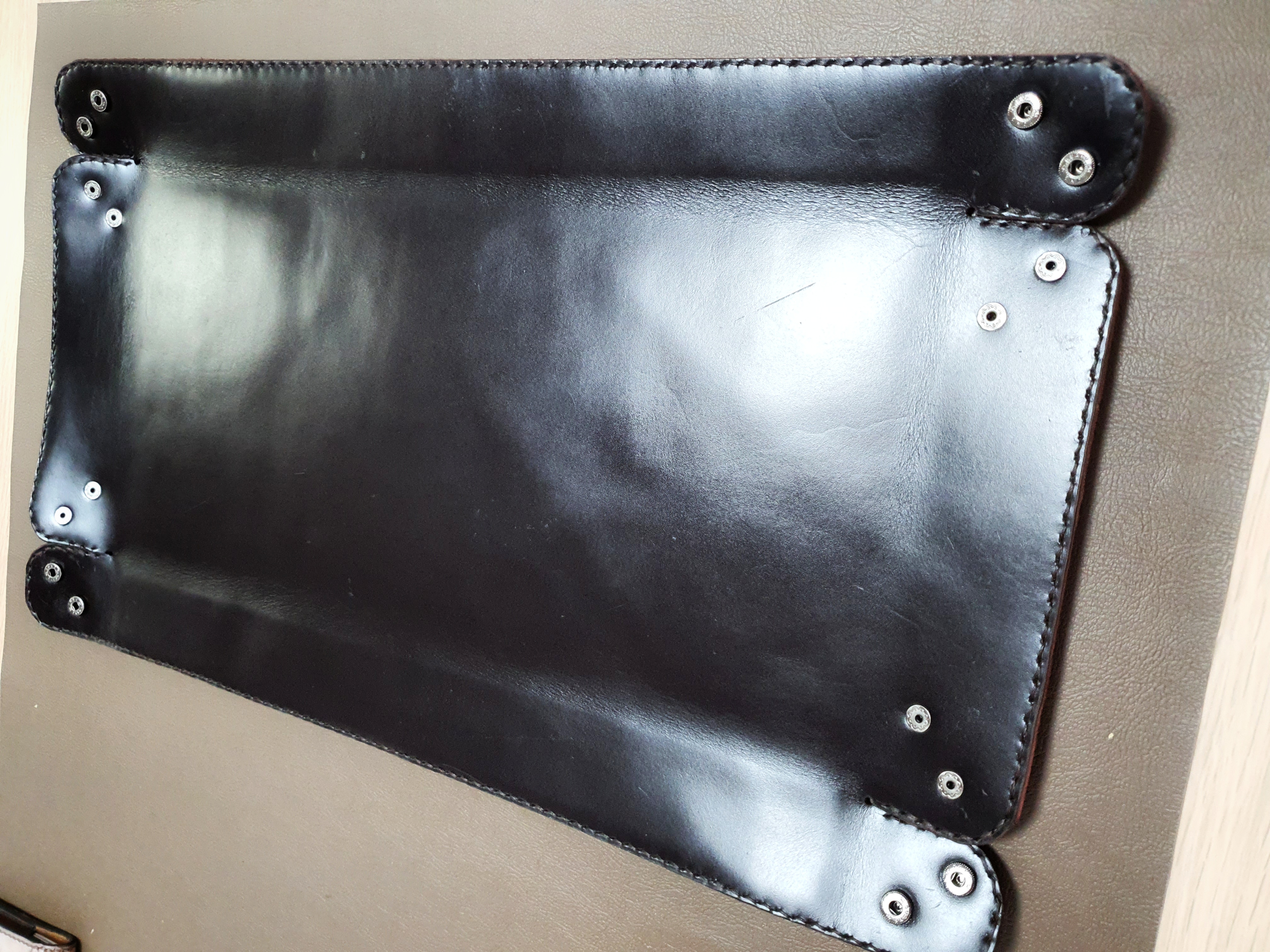 The Velvet - A valet tray big enough for anything and everything