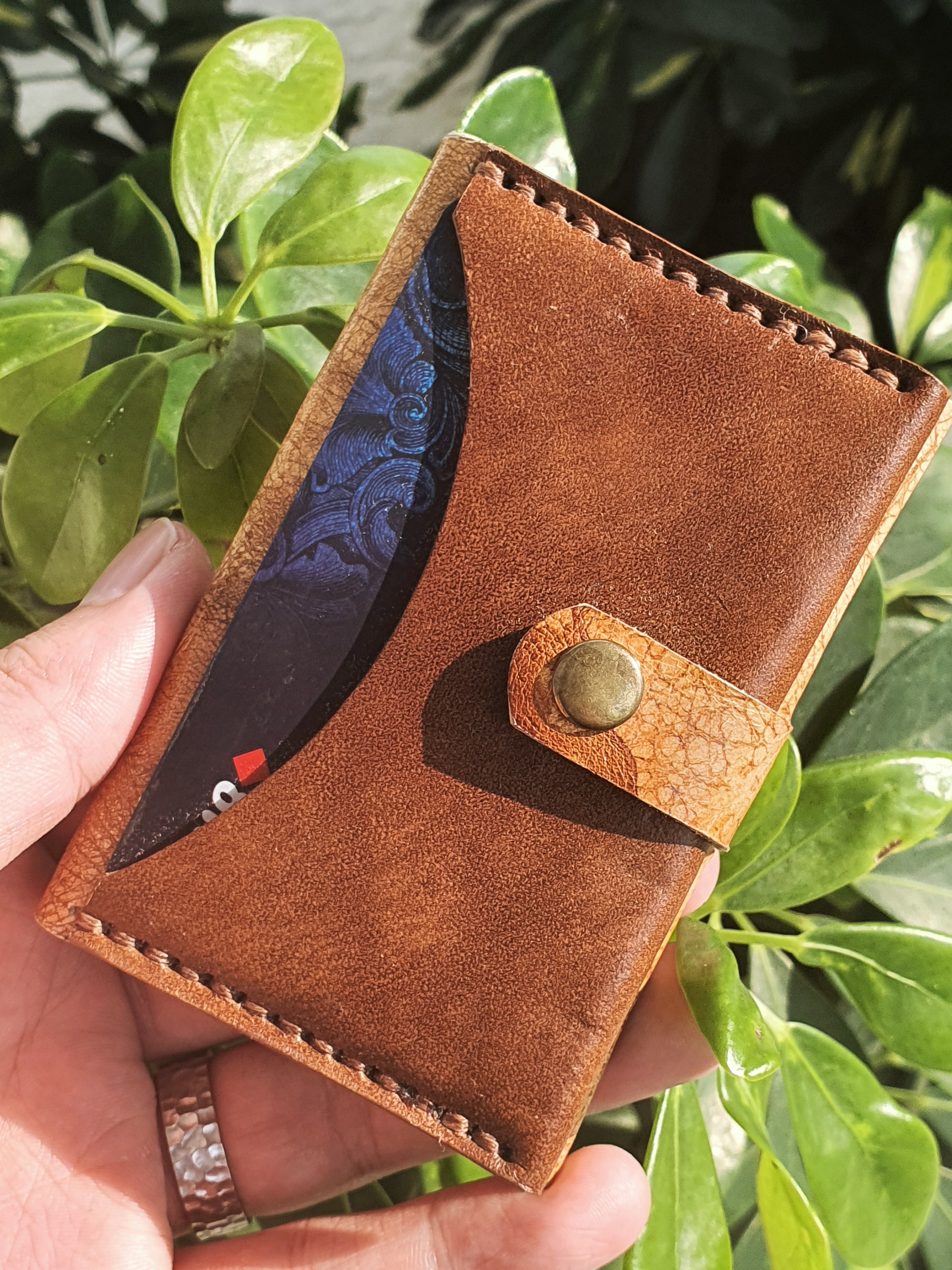 The willow - A button card and cash carry with