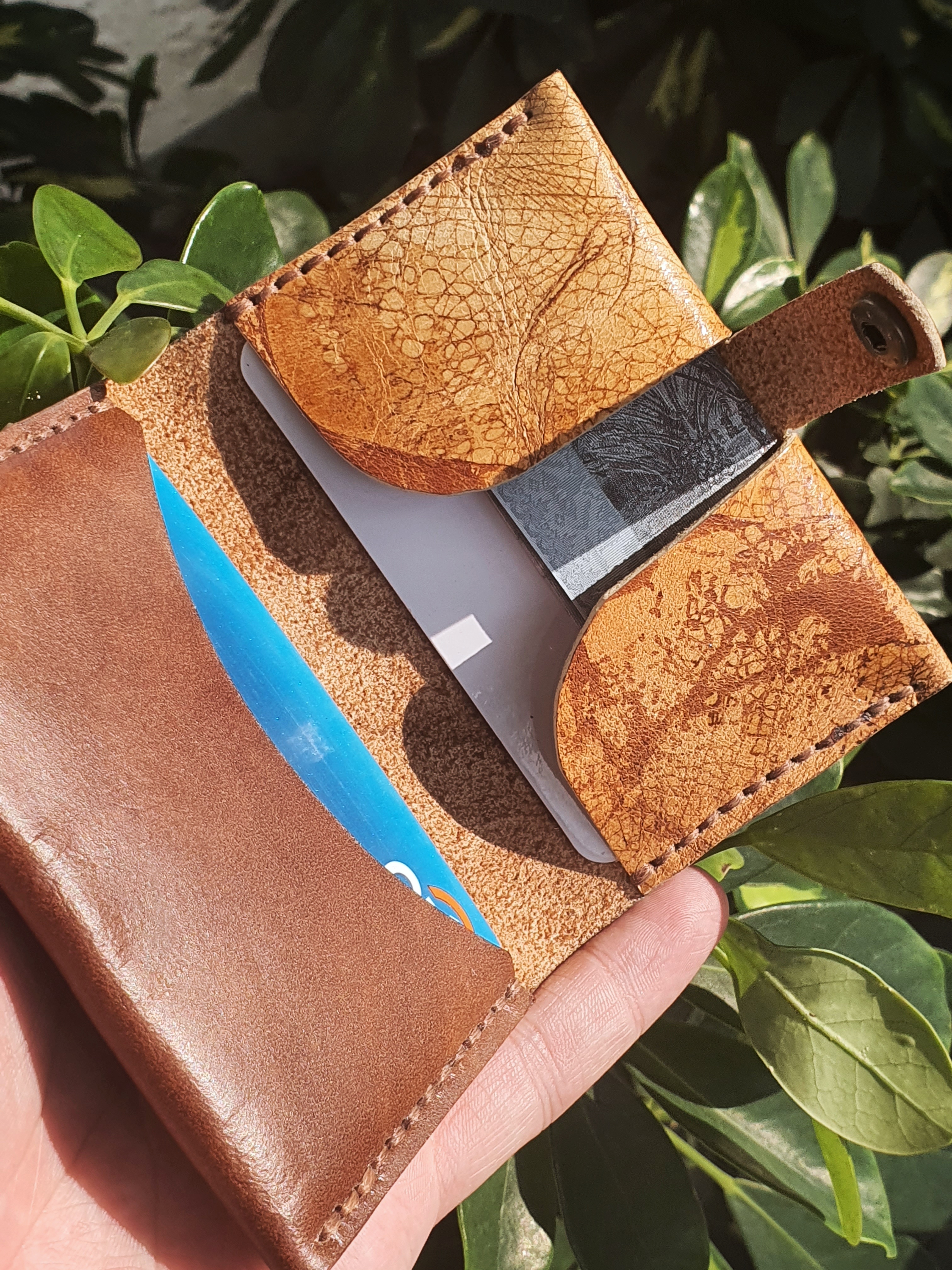 The willow - A button card and cash carry with