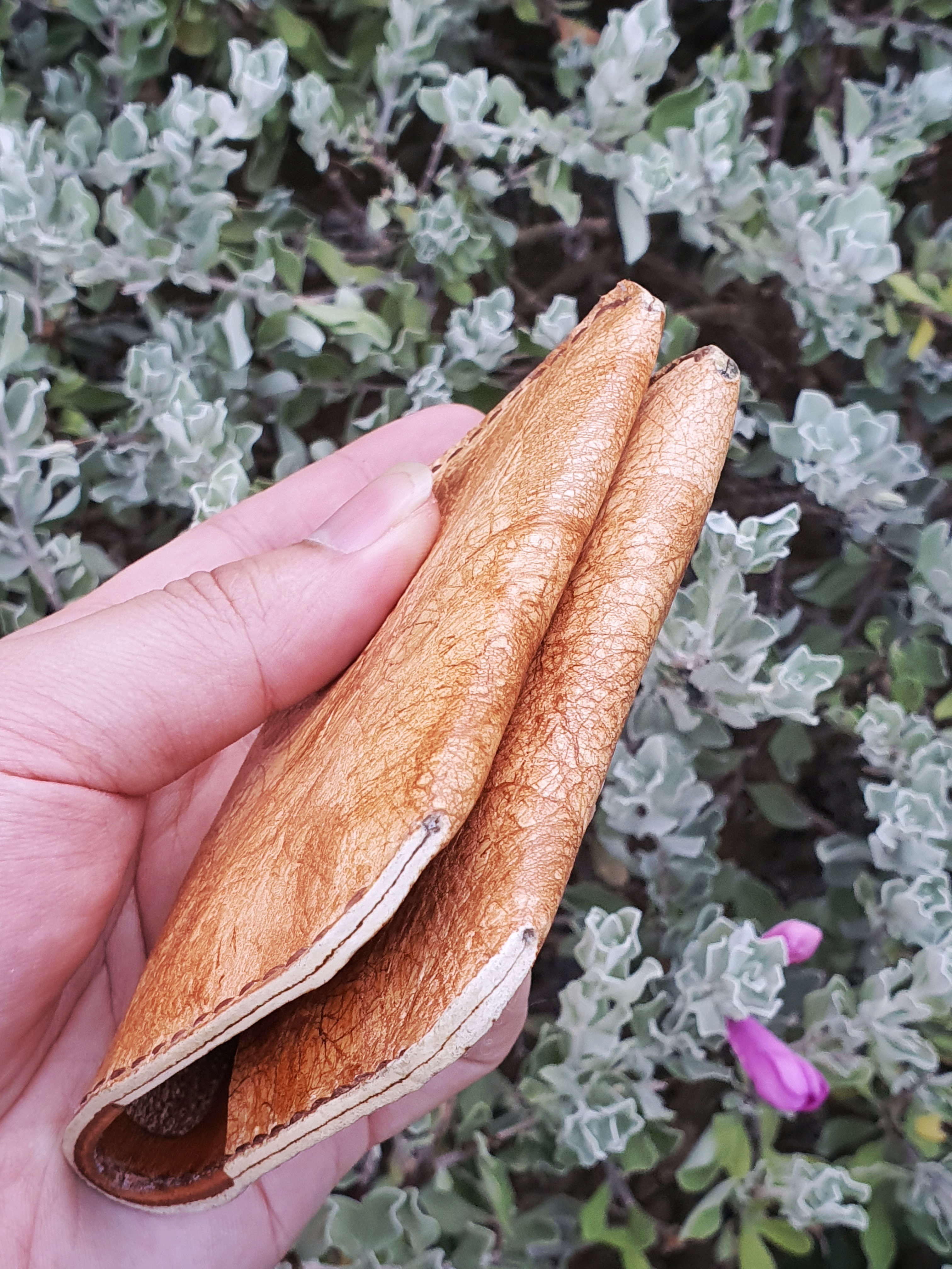 The haze - A 4 pocket bifold wallet